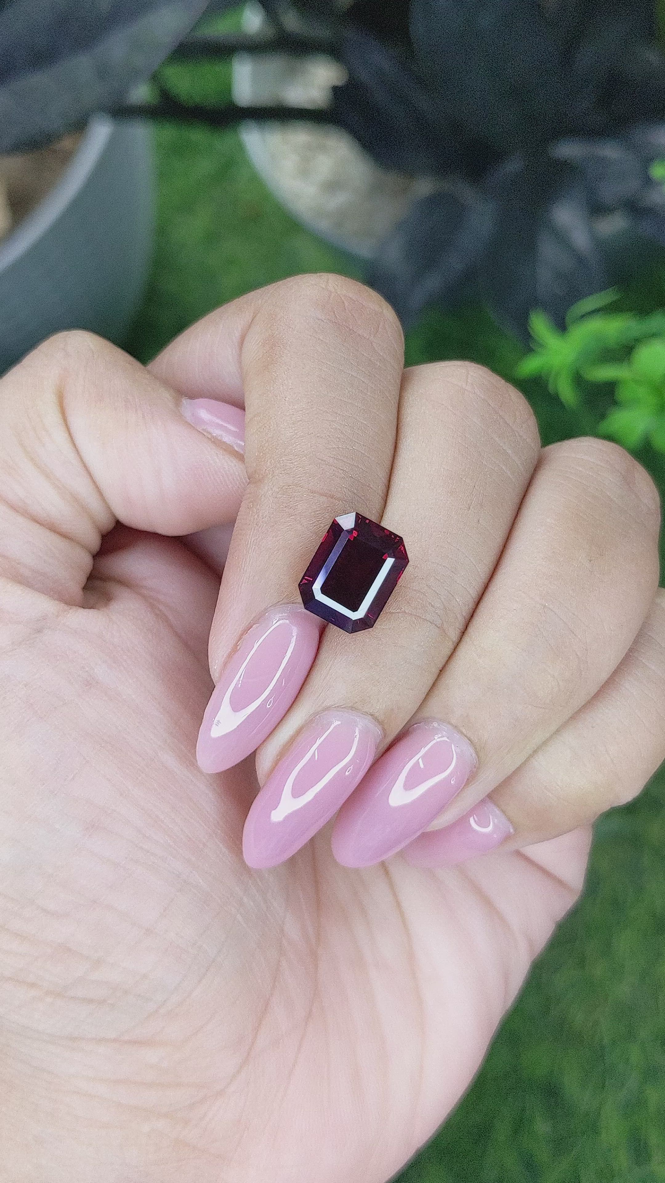 5.27 Ct. Purplish Red Garnet from Ceylon (Sri Lanka) Size Video
