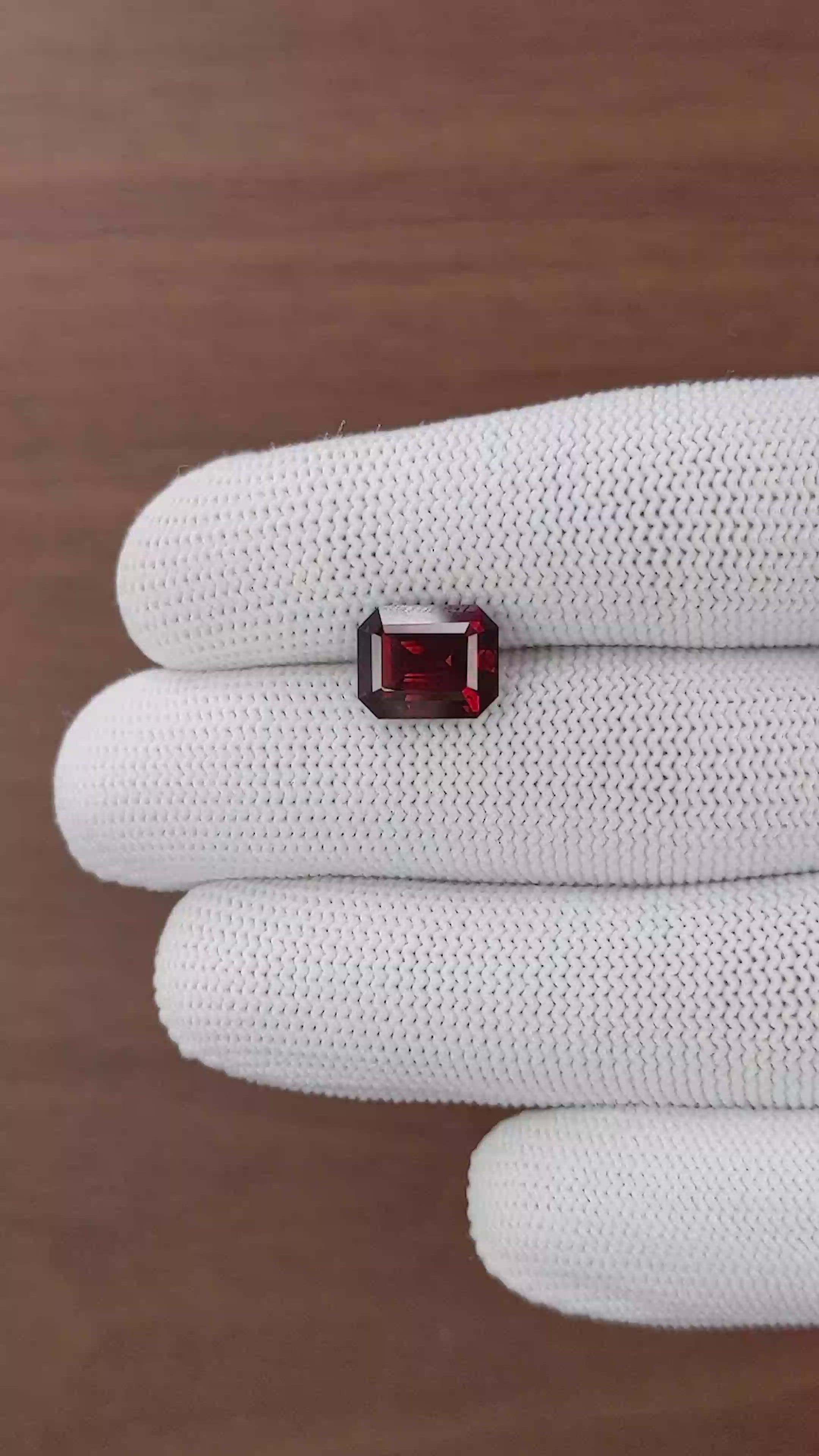 5.27 Ct. Purplish Red Garnet from Ceylon (Sri Lanka) Size Video