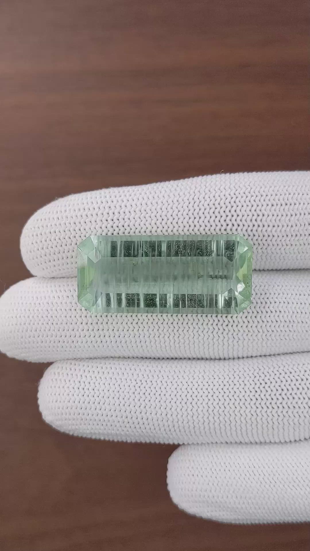 35.17 Ct. Bluish Green Aquamarine from Ceylon (Sri Lanka) Size Video