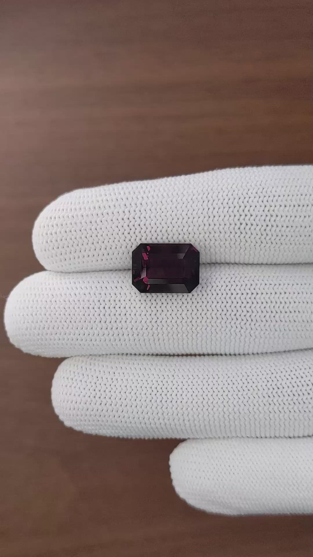 8.59 Ct. Purplish Red Spinel from Tanzania Size Video
