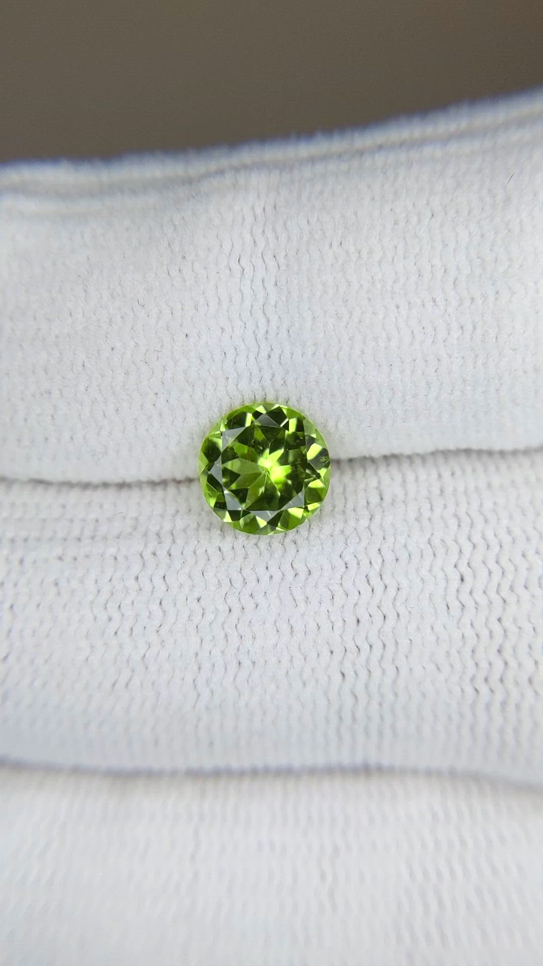 1.26 Ct. Green (Lime Green) Peridot from Burma (Myanmar) Size Video