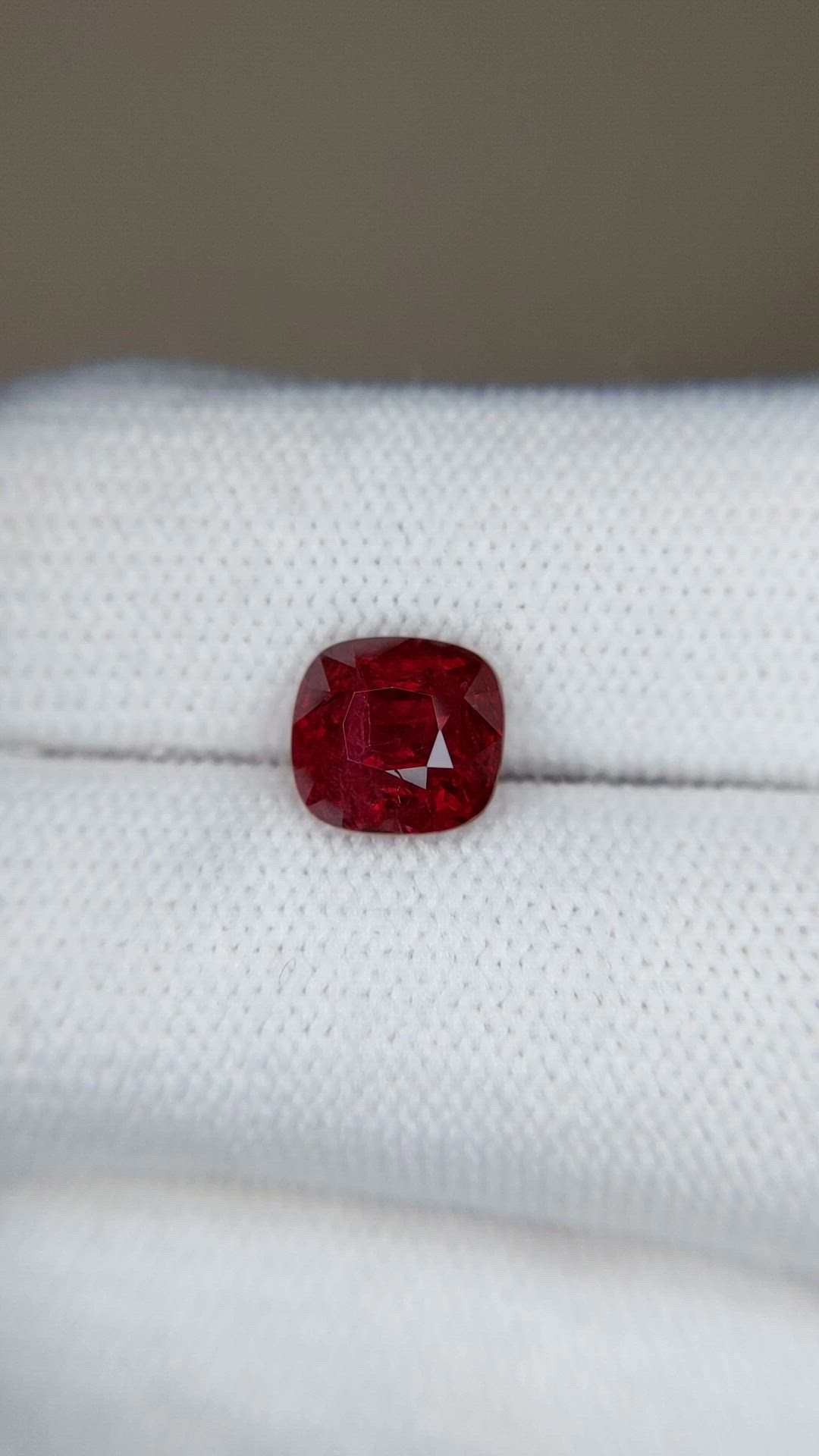 2.57 Ct. Purplish Red Spinel from Burma (Myanmar) Size Video