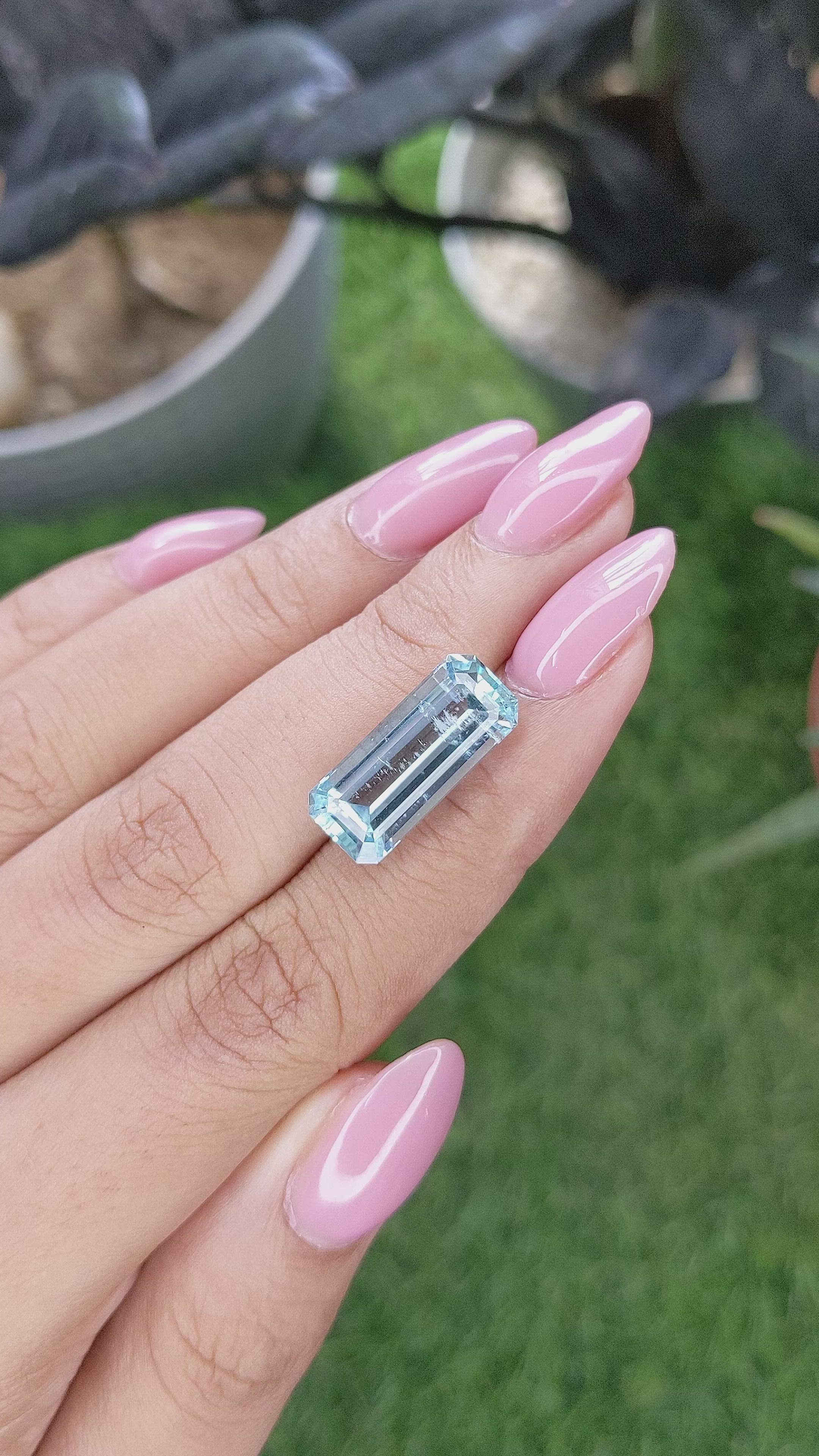 6.92 Ct. Blue Aquamarine from Madagascar Size Video