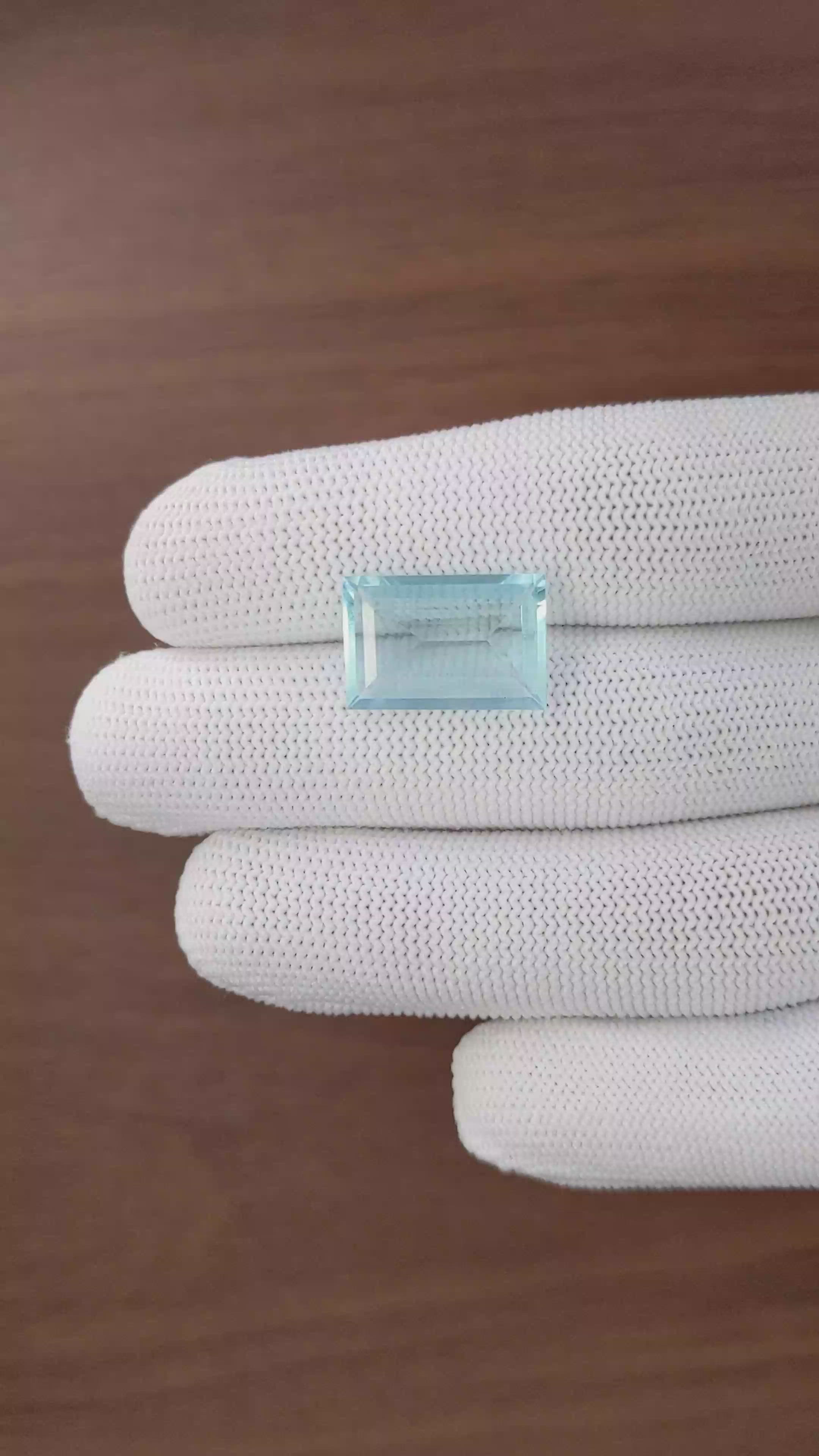7.76 Ct. Blue Aquamarine from Madagascar Size Video
