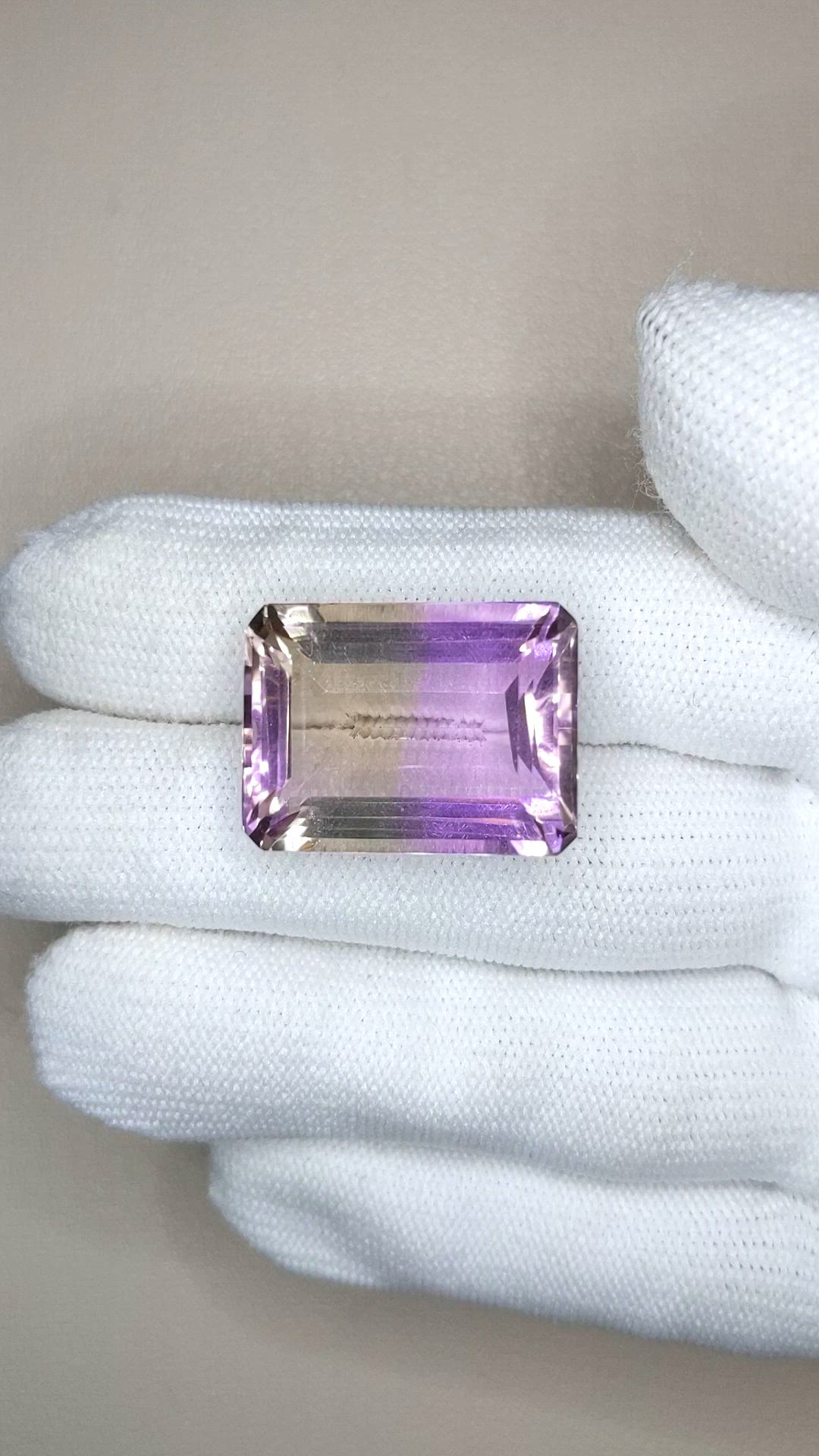 32.23 Ct. Bi Color Ametrine from Brazil Size Video
