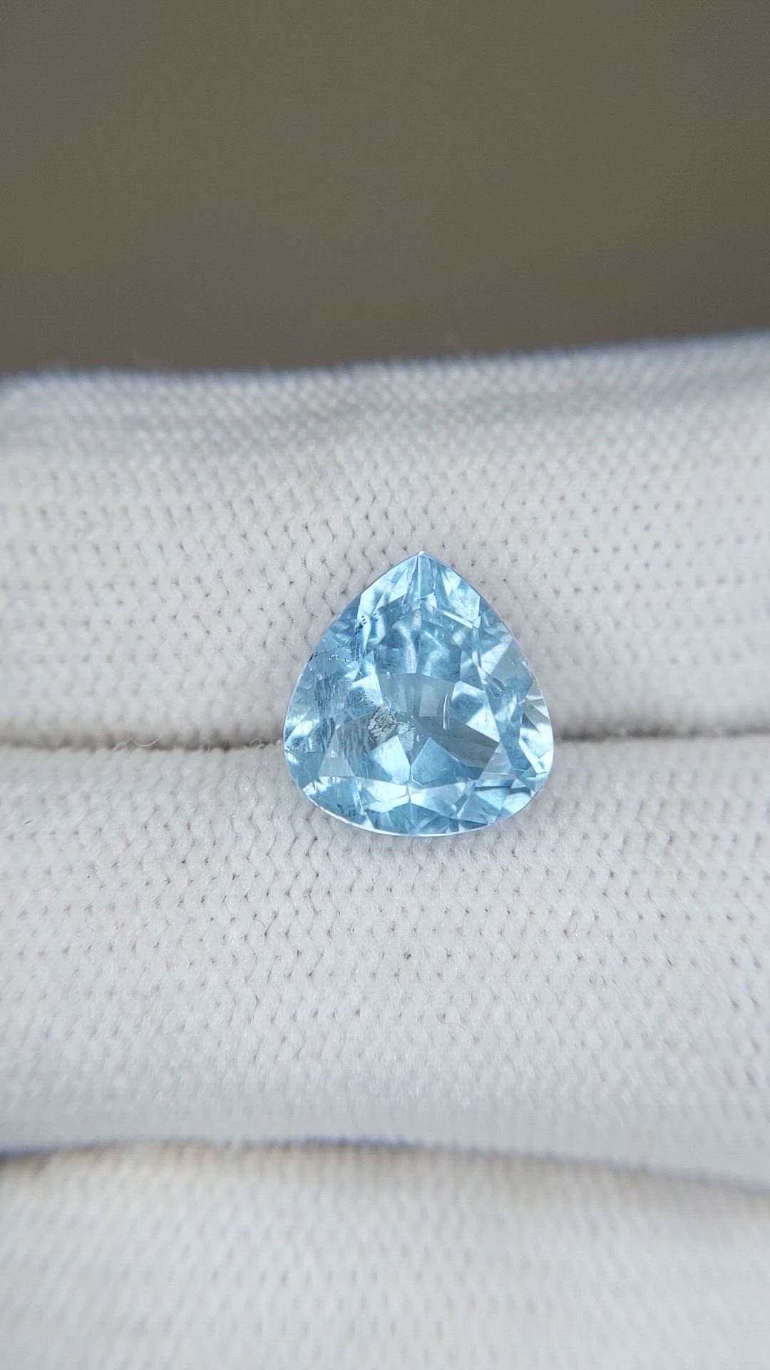 3.20 Ct. Blue Aquamarine from Brazil Size Video