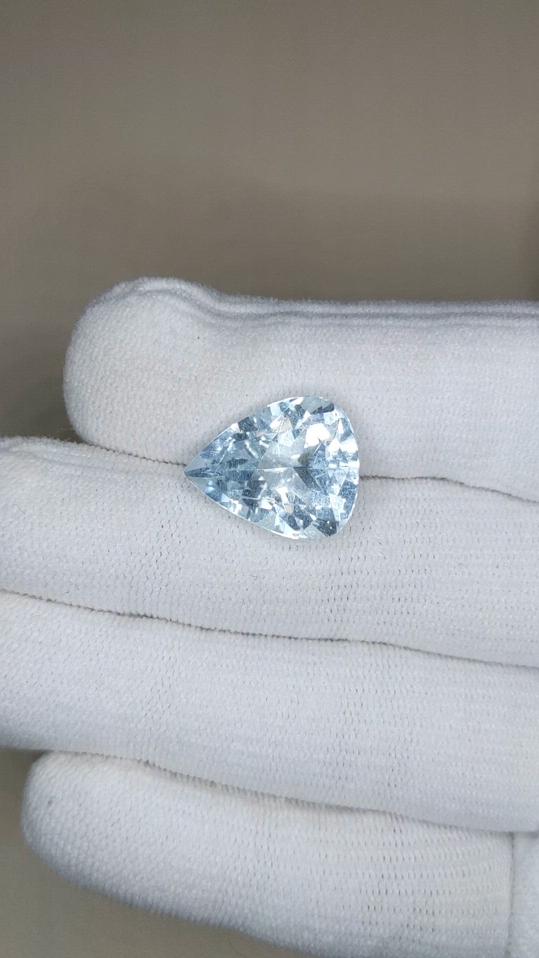 9.53 Ct. Blue Aquamarine from Brazil Size Video