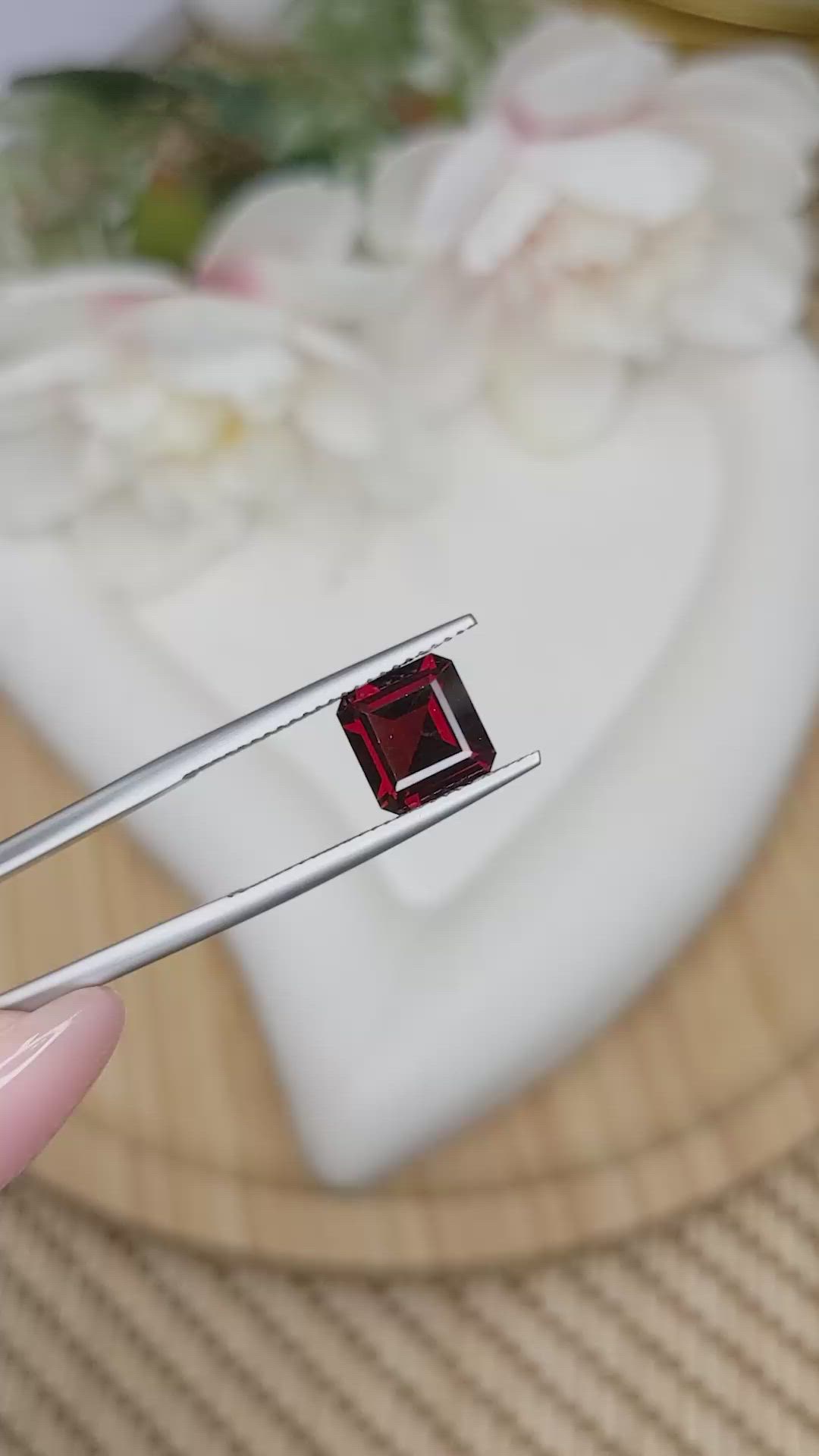 2.57 Ct. Red Garnet from Ceylon (Sri Lanka) Size Video
