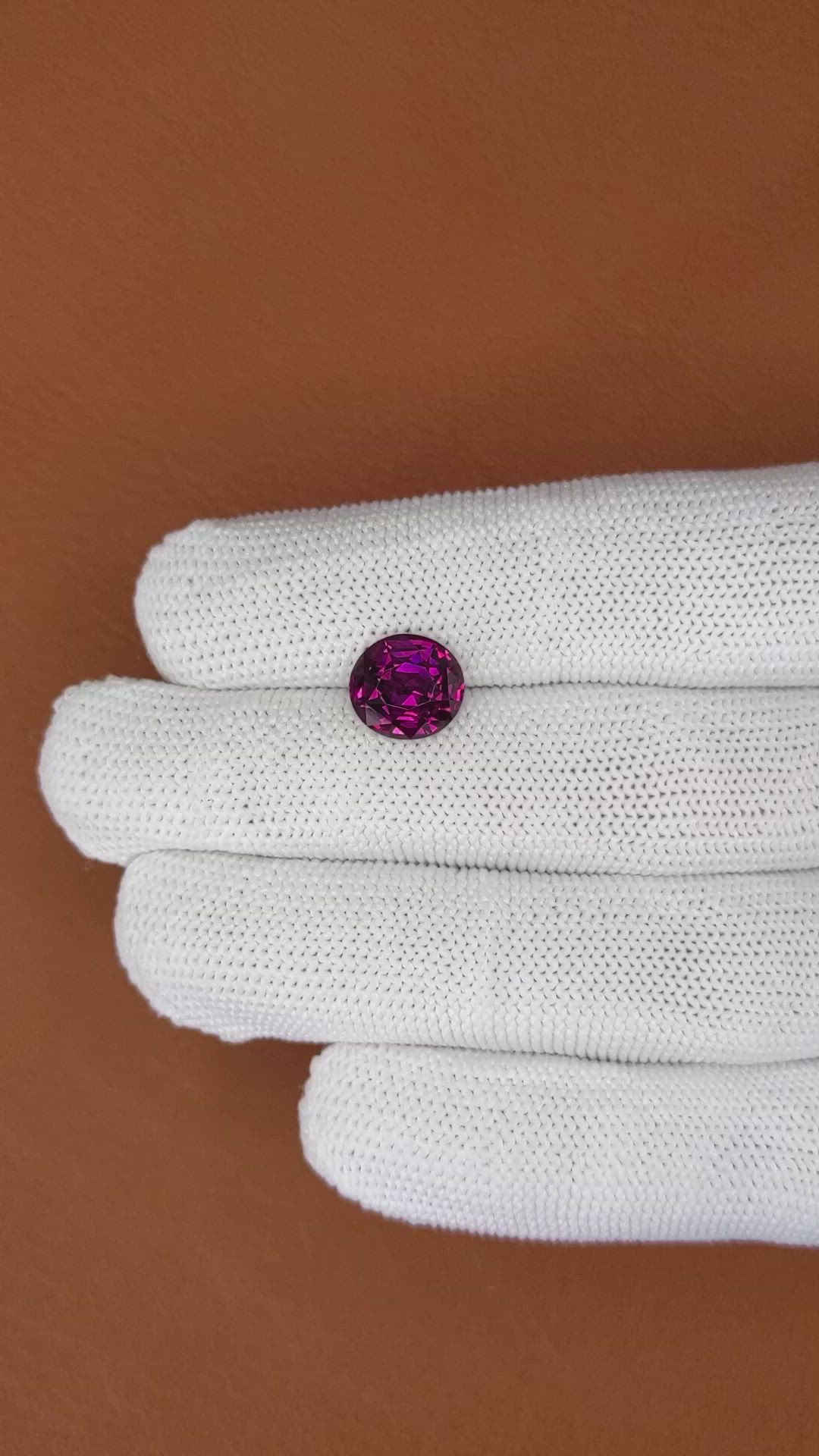 4.11 Ct. Purplish Pink Rhodolite Garnet from Ceylon (Sri Lanka) Size Video