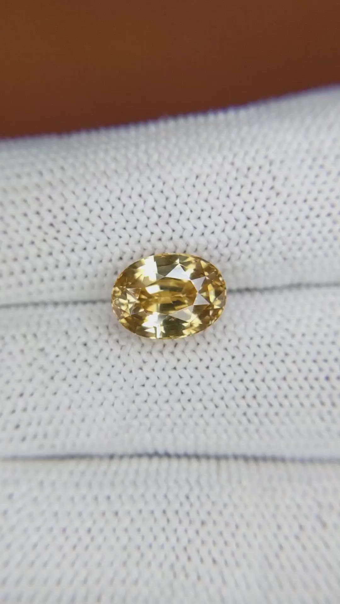 5.38 Ct. Brownish Yellow Zircon from Ceylon (Sri Lanka) Size Video