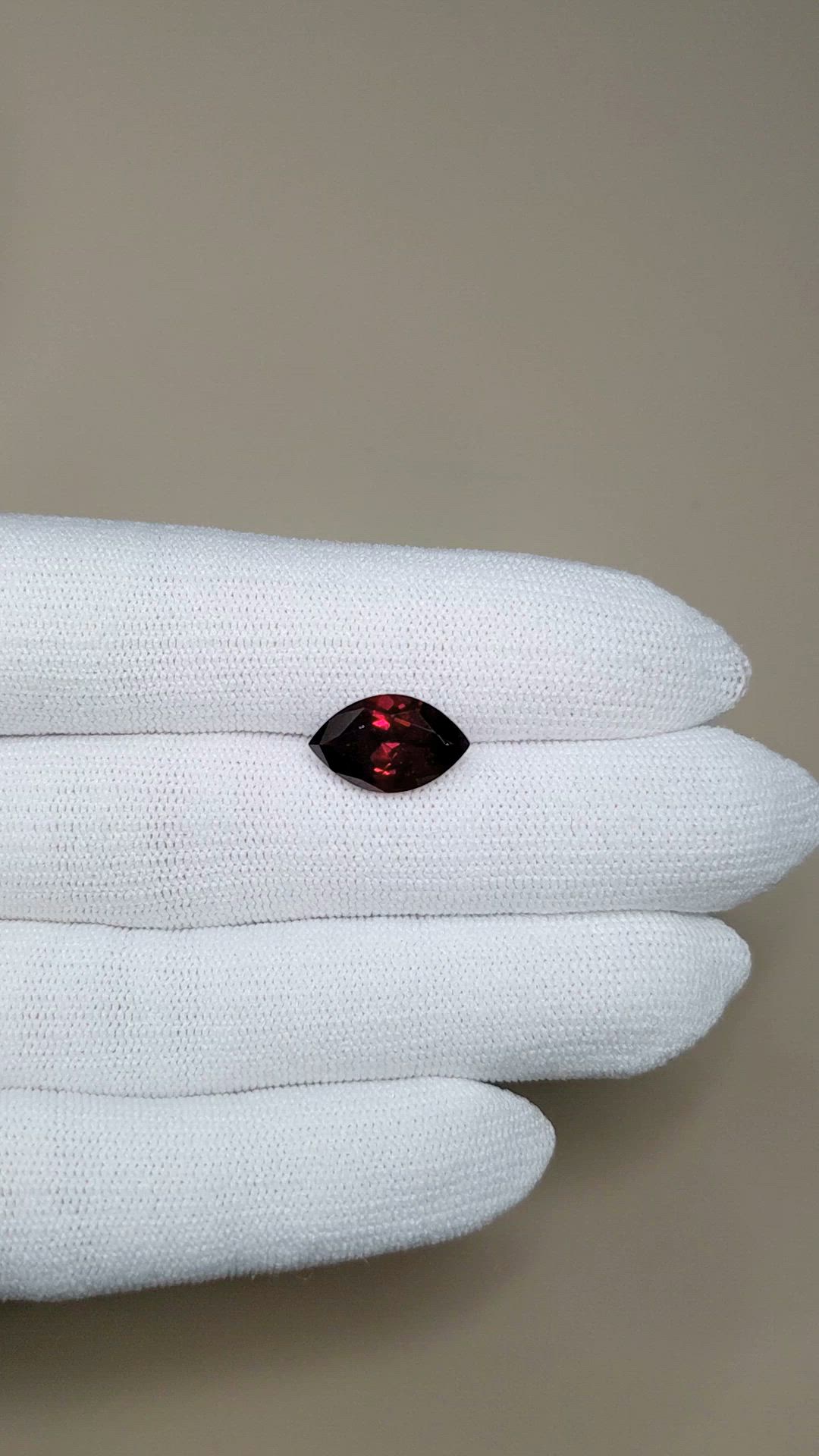 5.09 Ct. Purplish Red Rhodolite Garnet from Ceylon (Sri Lanka) Size Video