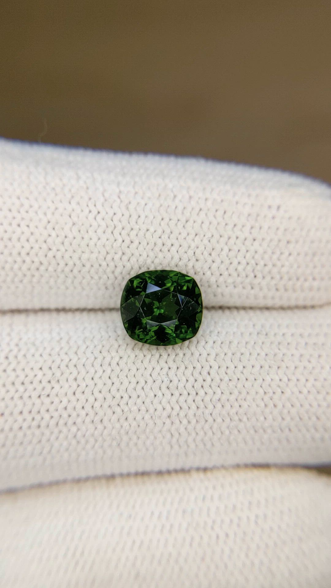 2.10 Ct. Green Zircon from Ceylon (Sri Lanka) Size Video