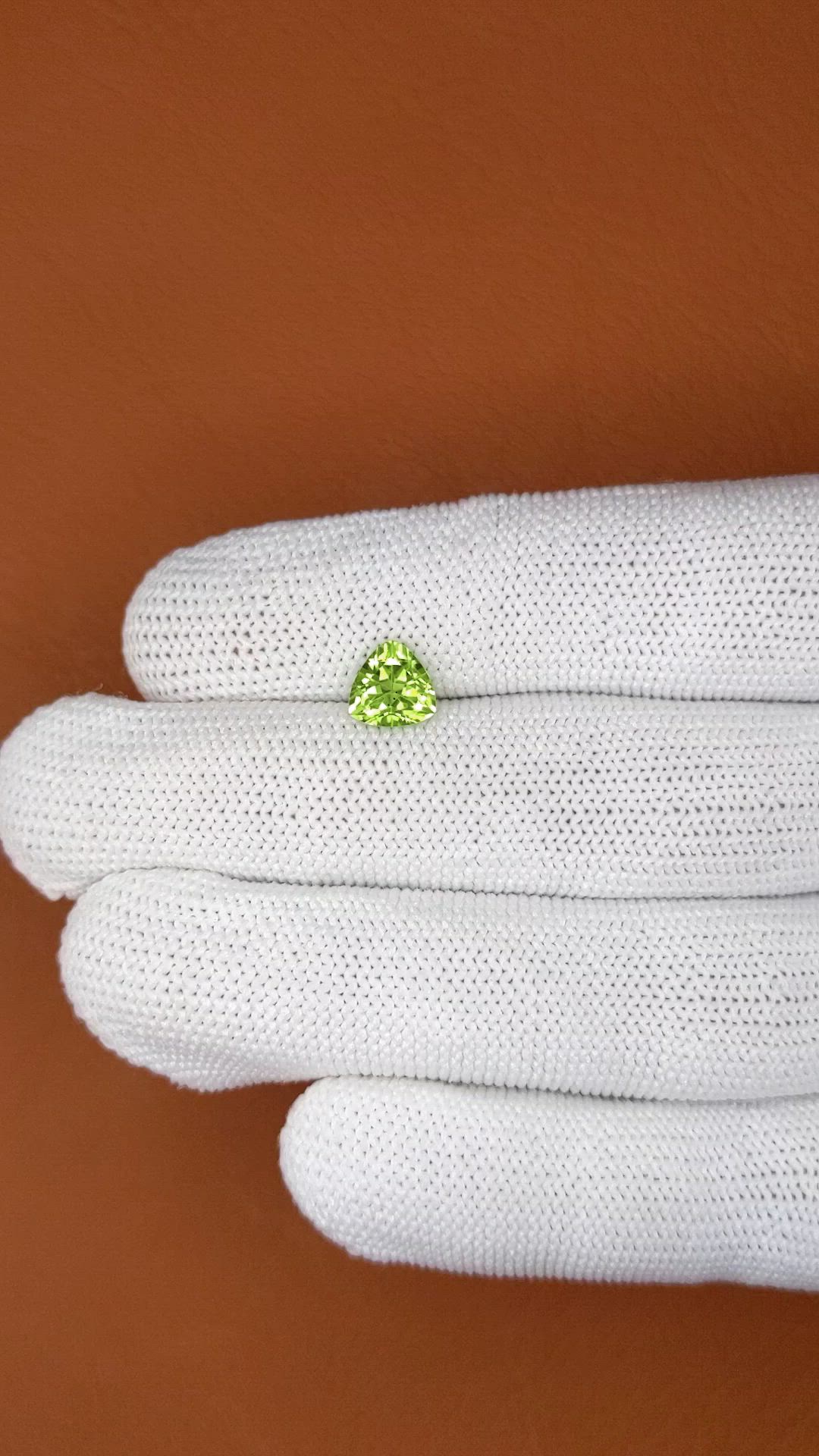 1.40 Ct. Yellowish Green Peridot from Pakistan Size Video