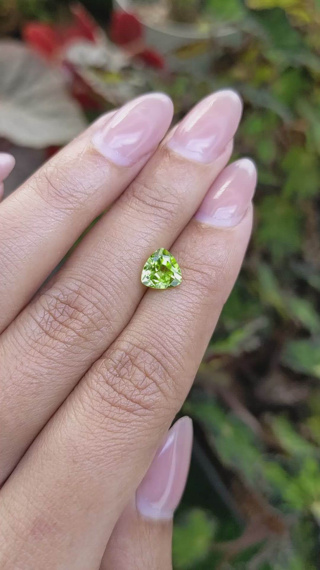 1.40 Ct. Yellowish Green Peridot from Pakistan Size Video