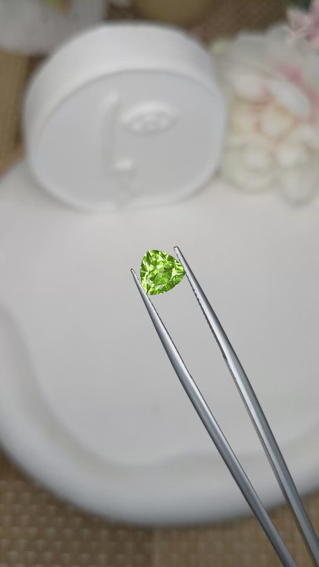 1.38 Ct. Yellowish Green Peridot from Pakistan Size Video