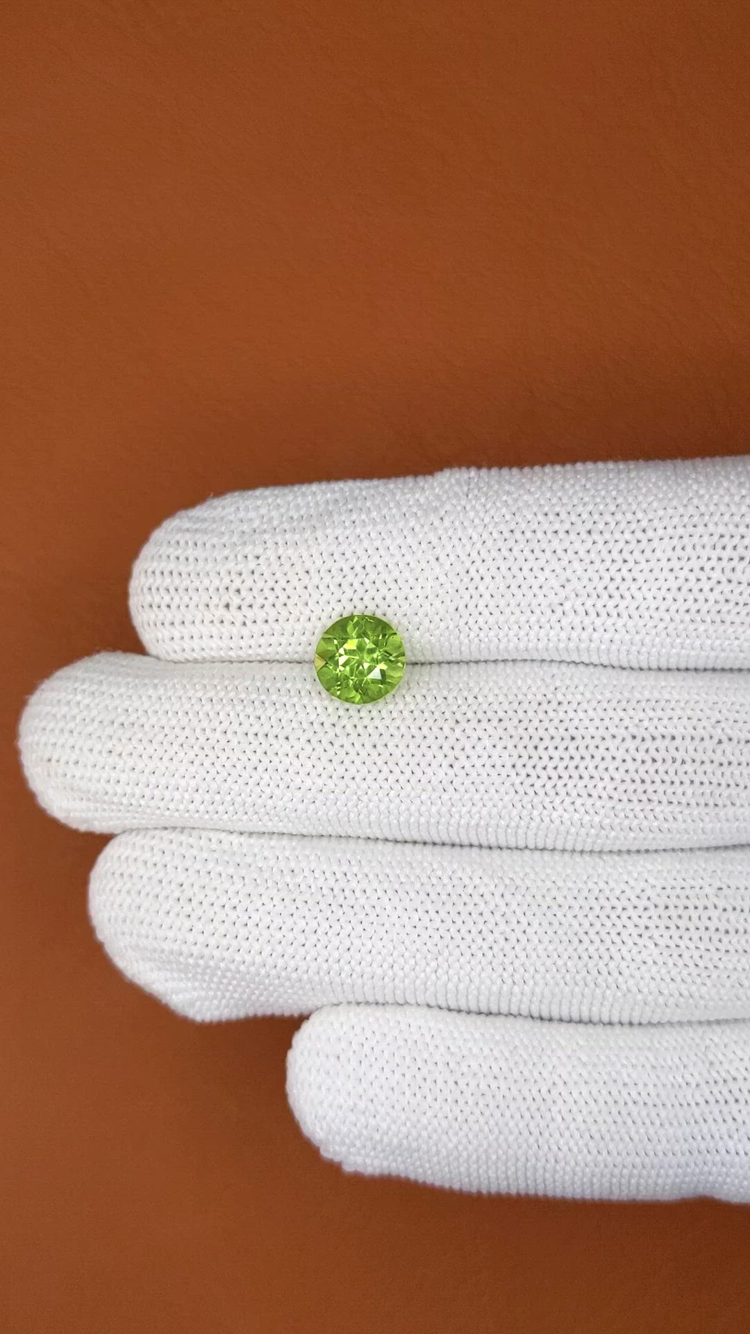 2.44 Ct. Yellowish Green Peridot from Pakistan Size Video