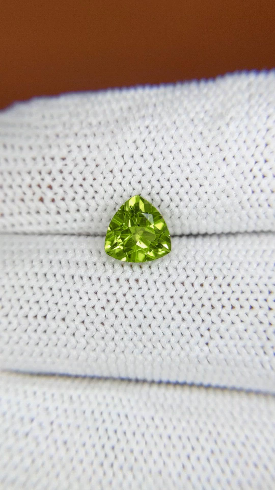 1.37 Ct. Yellowish Green Peridot from Pakistan Size Video