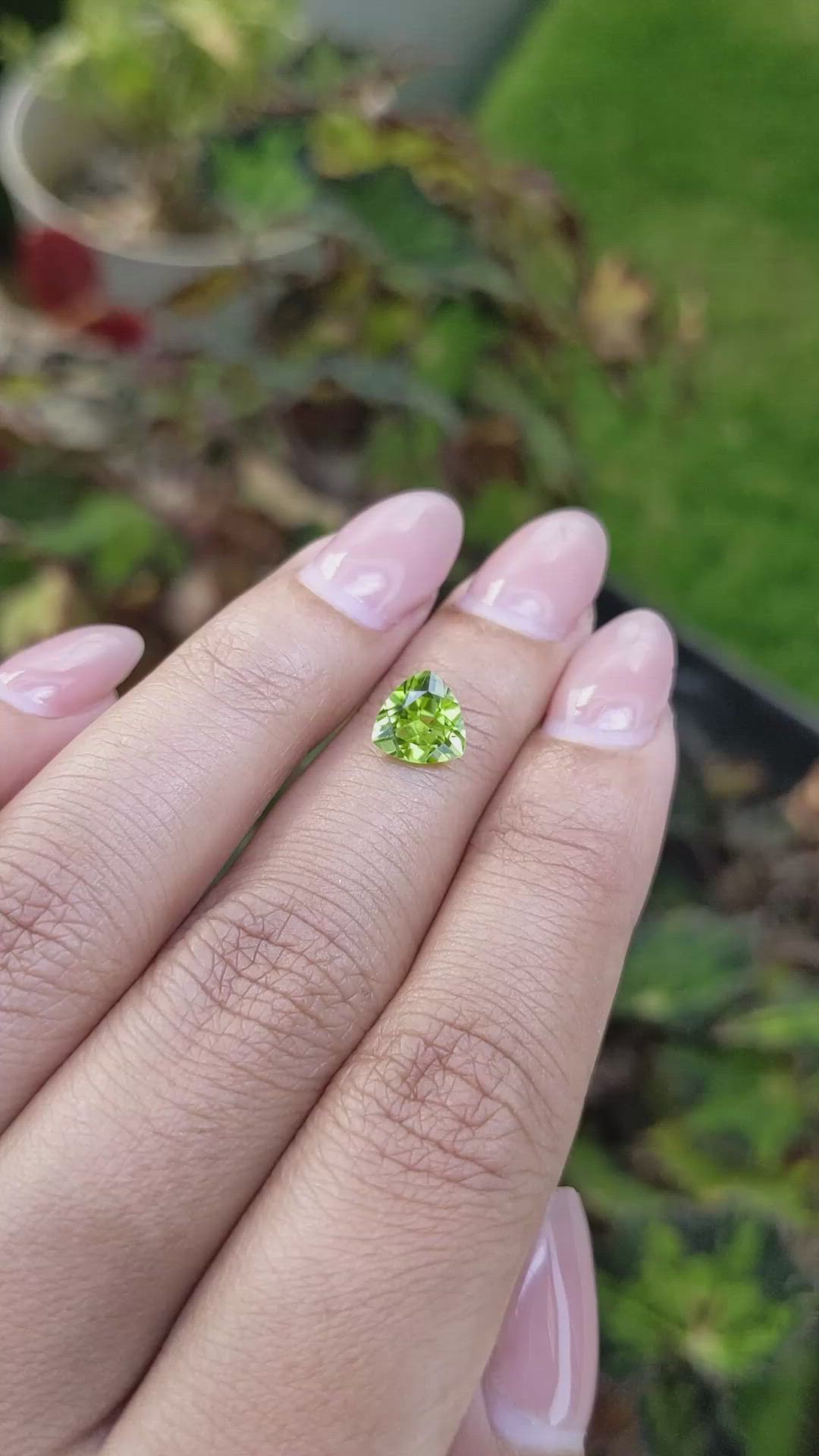 1.37 Ct. Yellowish Green Peridot from Pakistan Size Video
