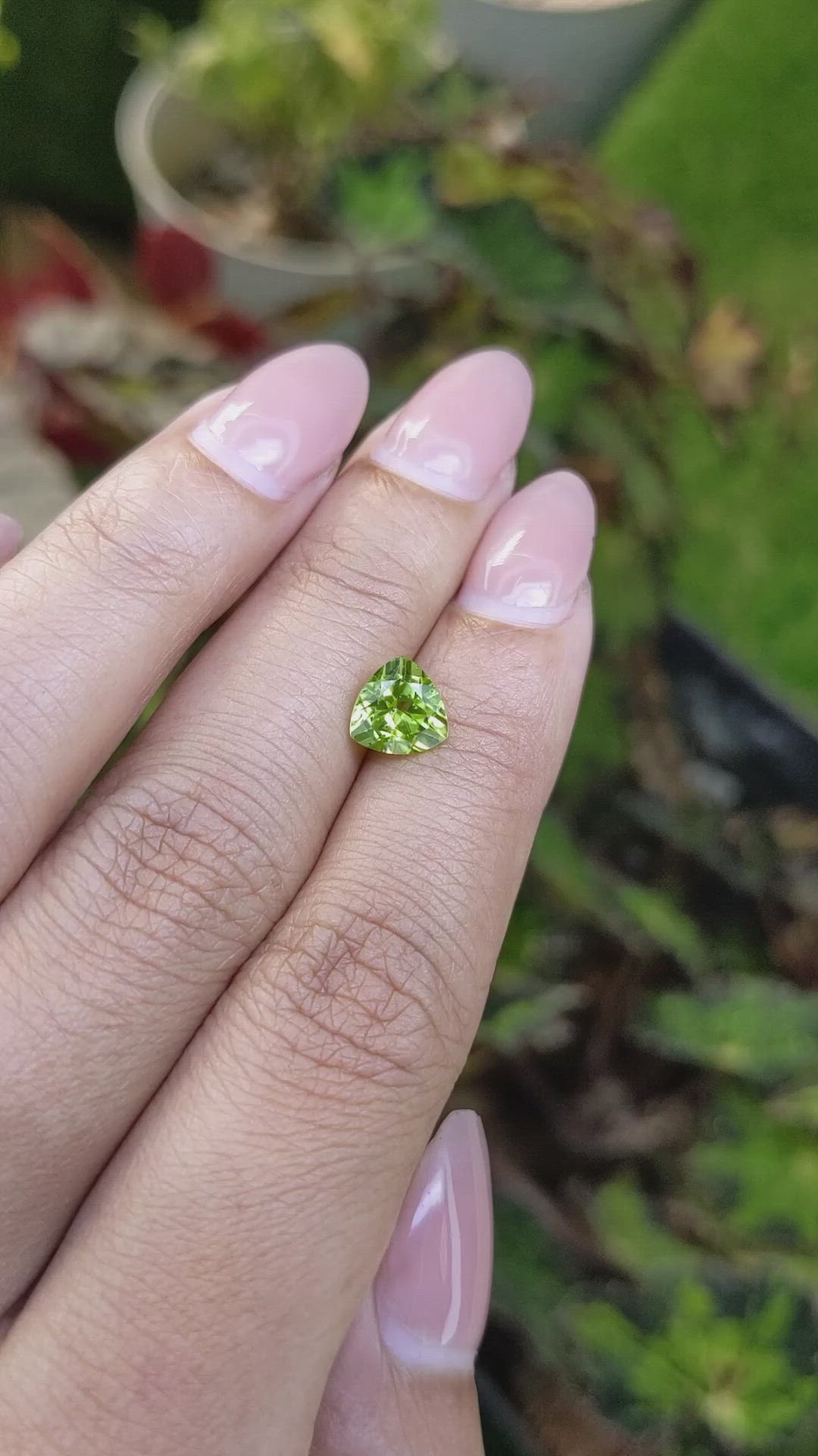 1.45 Ct. Yellowish Green Peridot from Pakistan Size Video