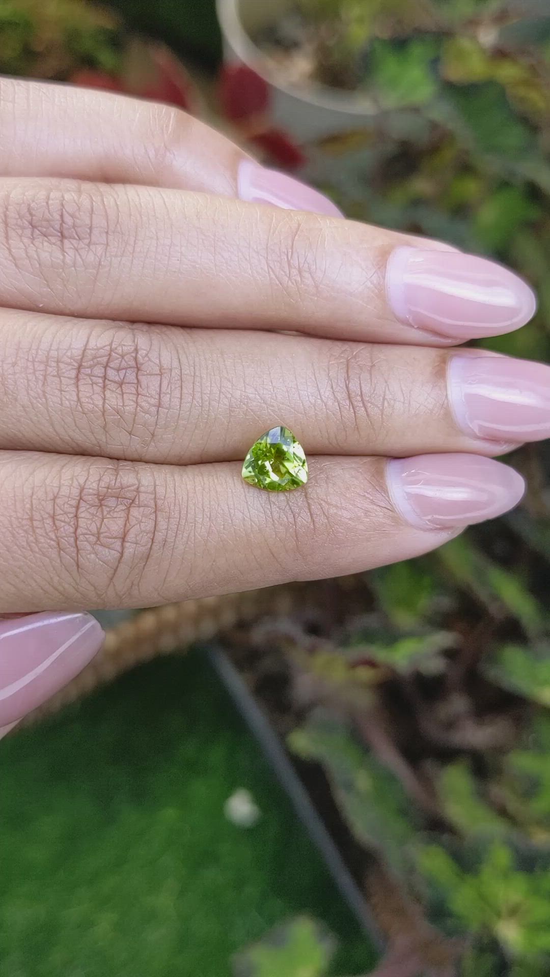 1.45 Ct. Yellowish Green Peridot from Pakistan Size Video