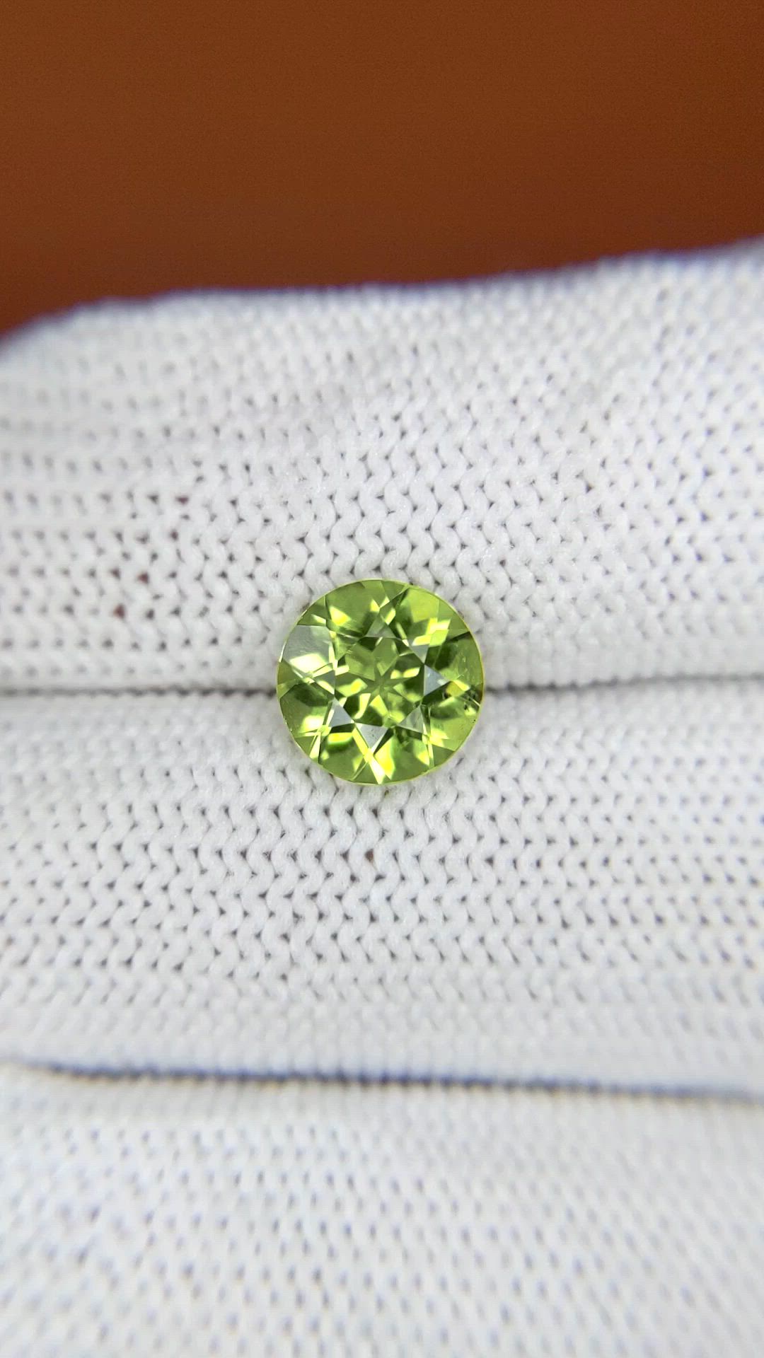 2.10 Ct. Yellowish Green Peridot from Pakistan Size Video