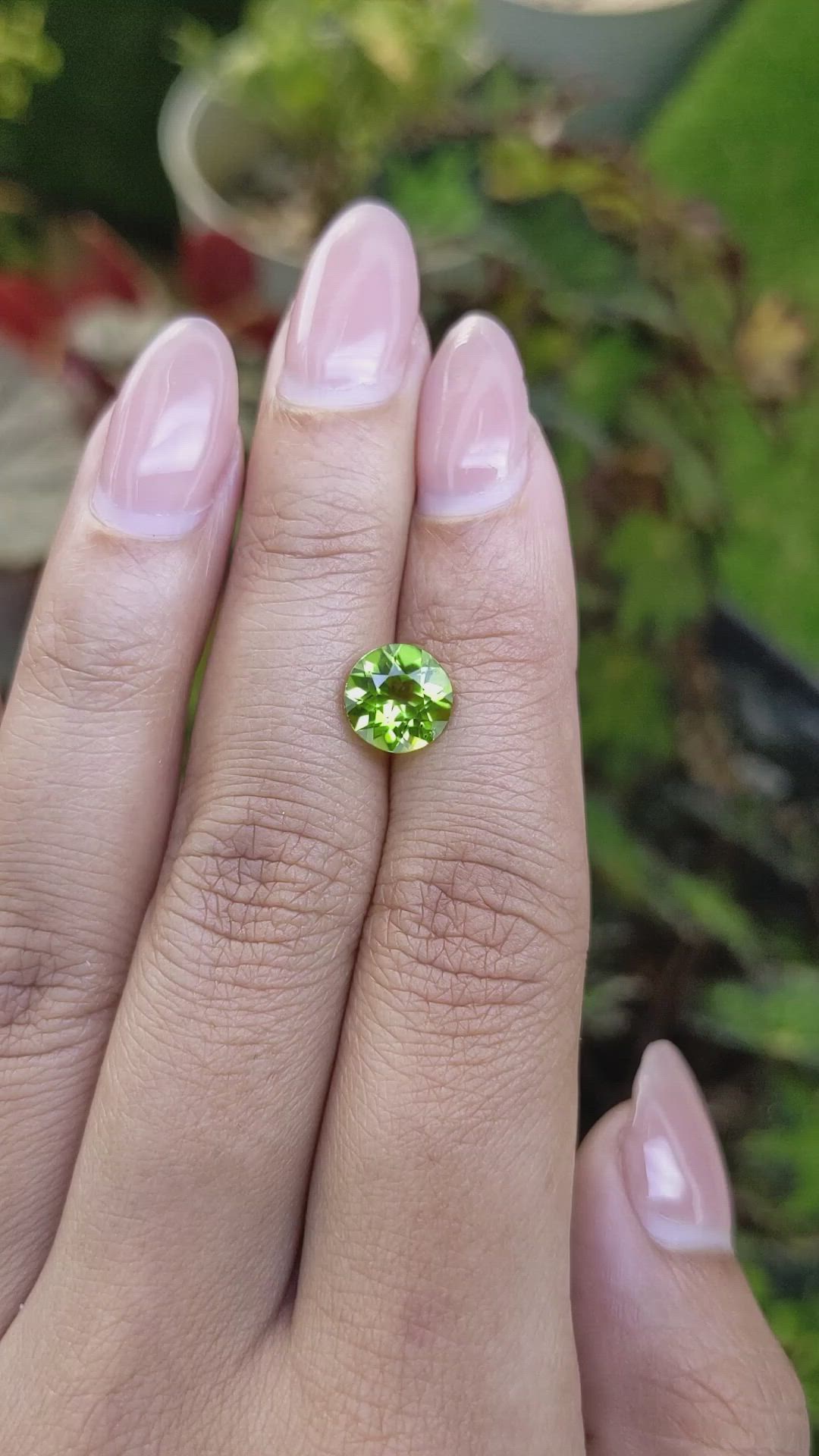 2.10 Ct. Yellowish Green Peridot from Pakistan Size Video