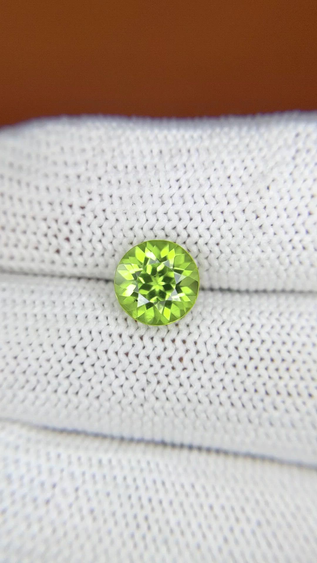 2.25 Ct. Yellowish Green Peridot from Pakistan Size Video