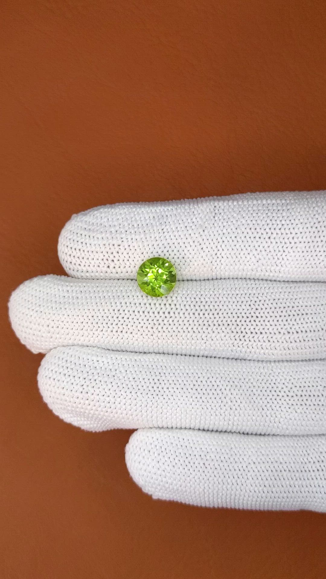 2.25 Ct. Yellowish Green Peridot from Pakistan Size Video