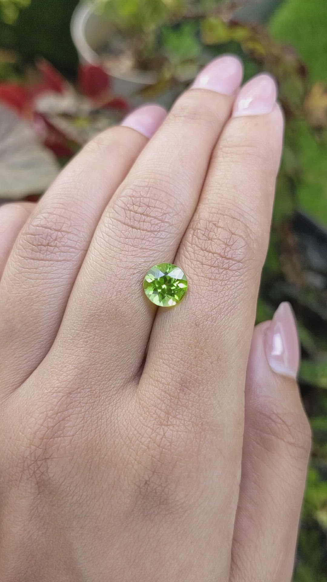 2.25 Ct. Yellowish Green Peridot from Pakistan Size Video
