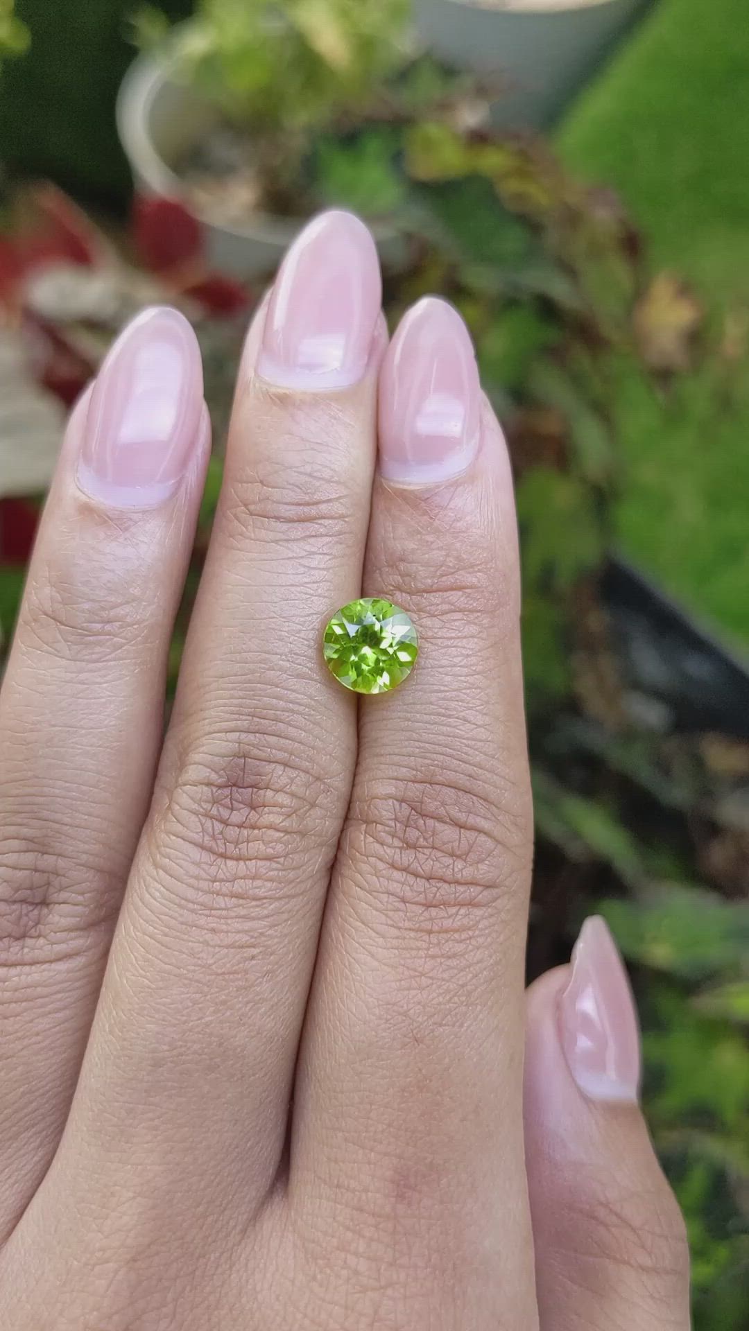 2.25 Ct. Yellowish Green Peridot from Pakistan Size Video