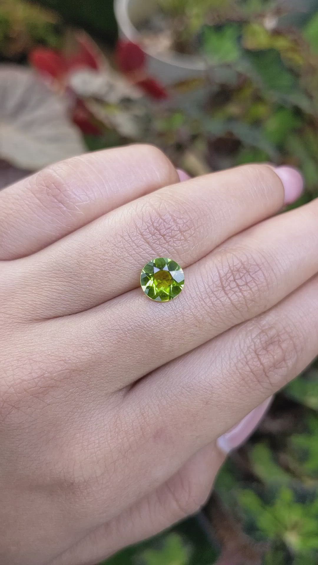 1.89 Ct. Yellowish Green Peridot from Pakistan Size Video