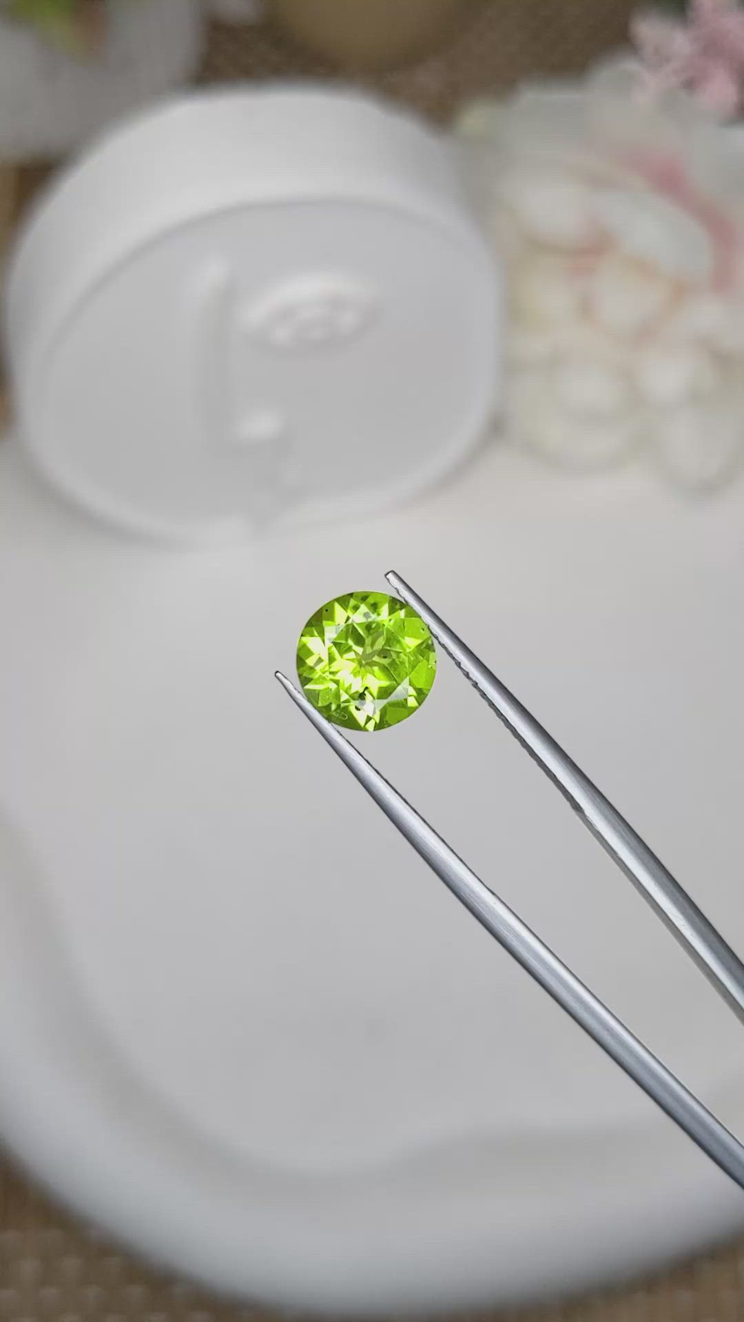 2.68 Ct. Yellowish Green Peridot from Pakistan Size Video