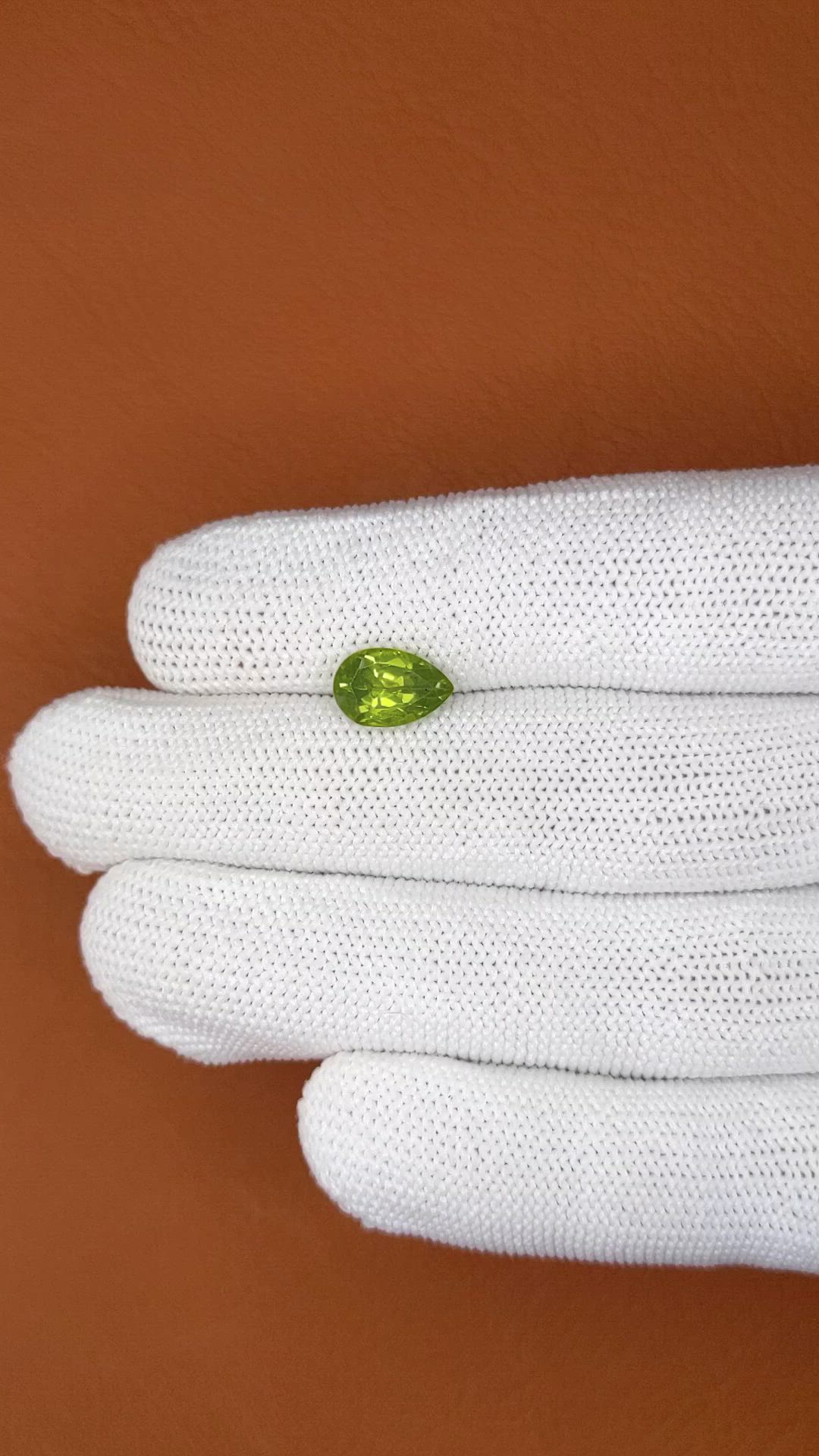 2.45 Ct. Yellowish Green Peridot from Pakistan Size Video