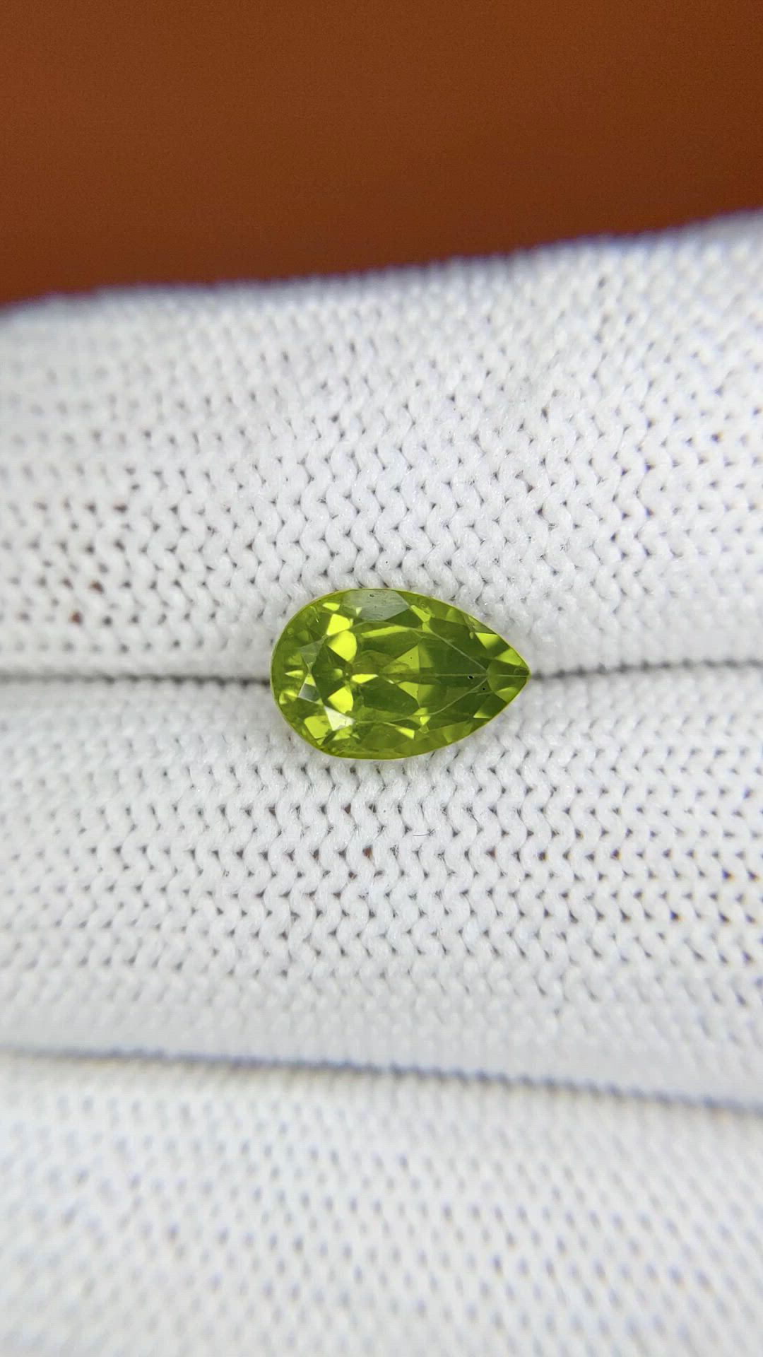 2.45 Ct. Yellowish Green Peridot from Pakistan Size Video