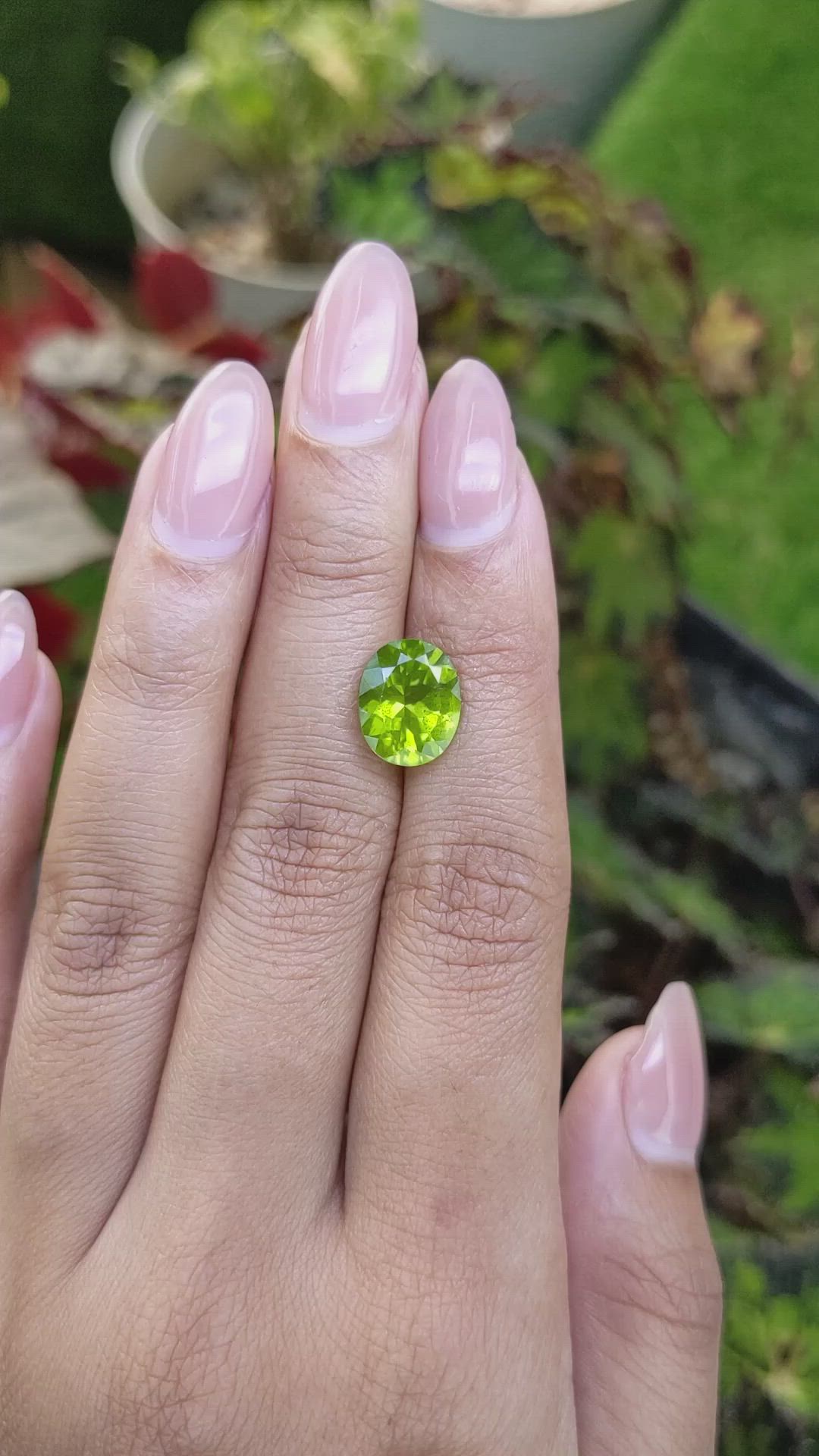 4.03 Ct. Yellowish Green Peridot from Pakistan Size Video