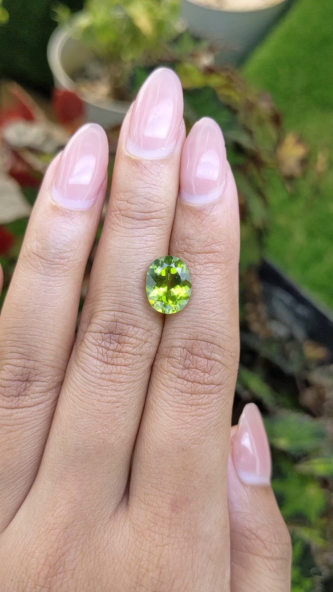 4.24 Ct. Yellowish Green Peridot from Pakistan Size Video