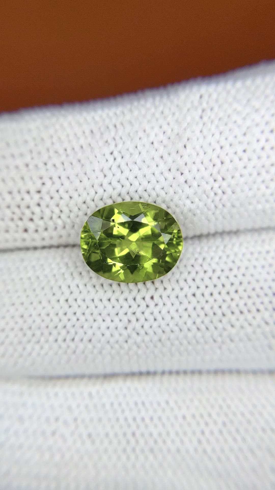 4.24 Ct. Yellowish Green Peridot from Pakistan Size Video