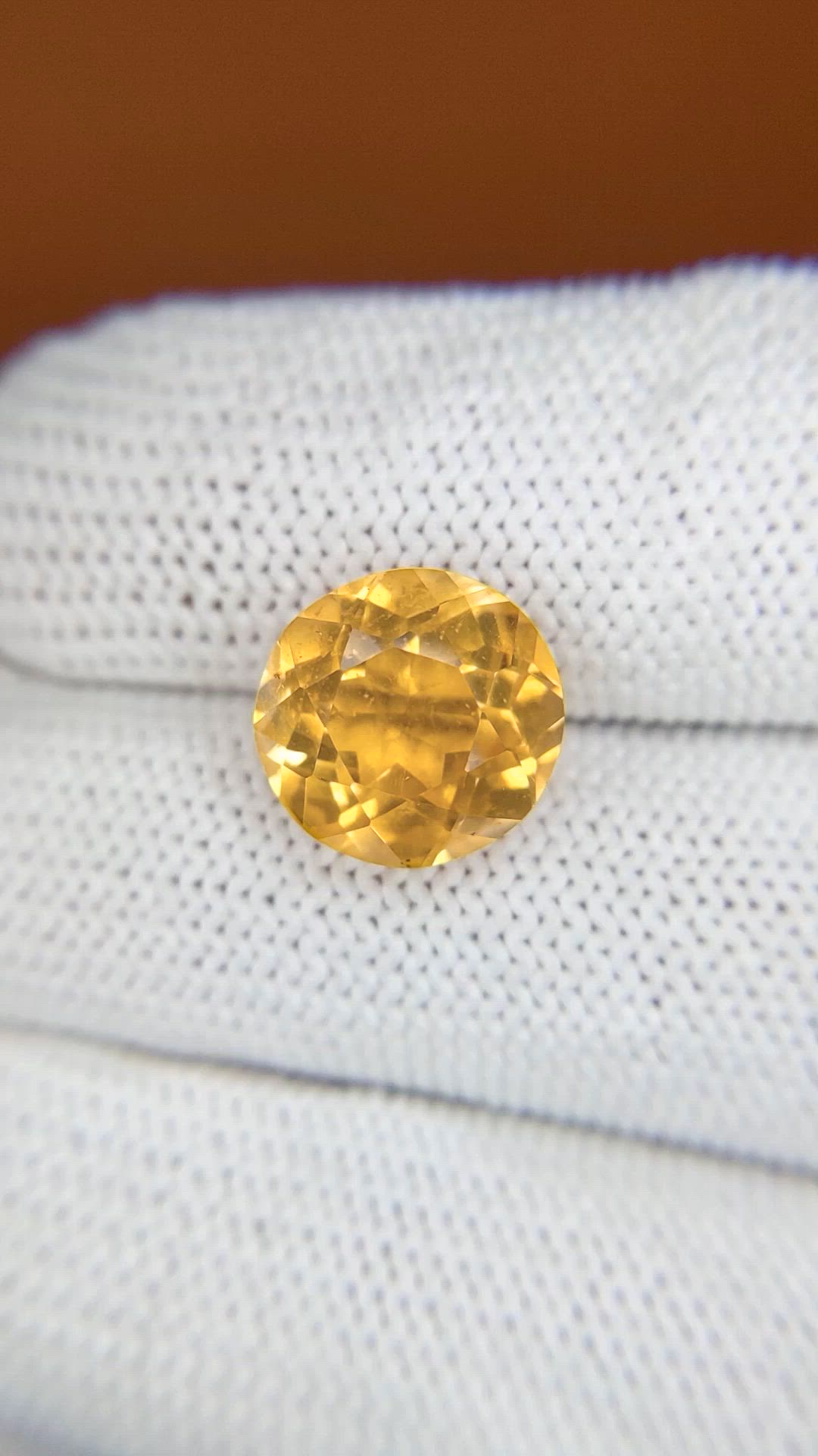 5.32 Ct. Yellow Citrine from Brazil Size Video