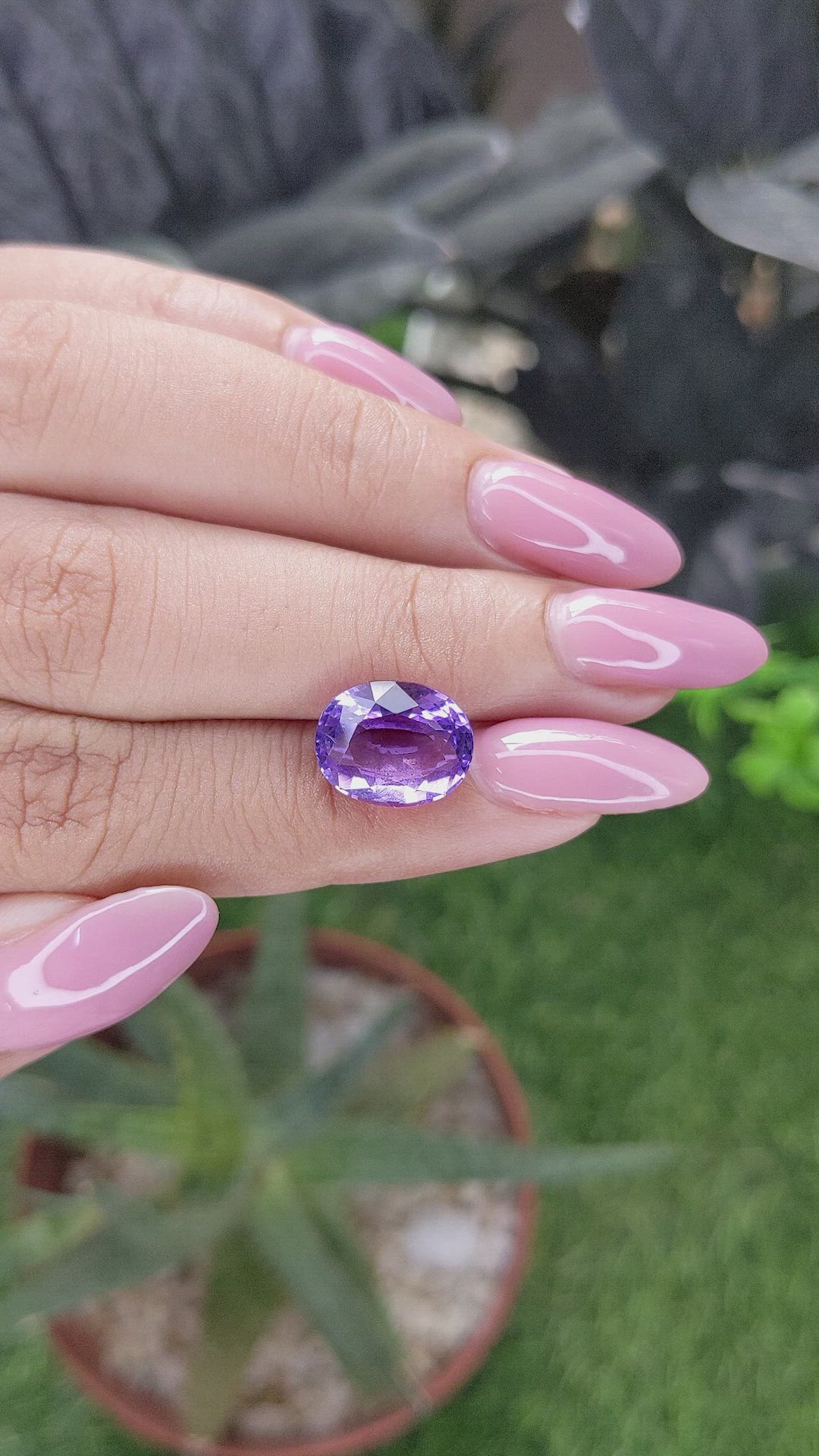 4.56 Ct. Purple Amethyst from Ceylon (Sri Lanka) Size Video