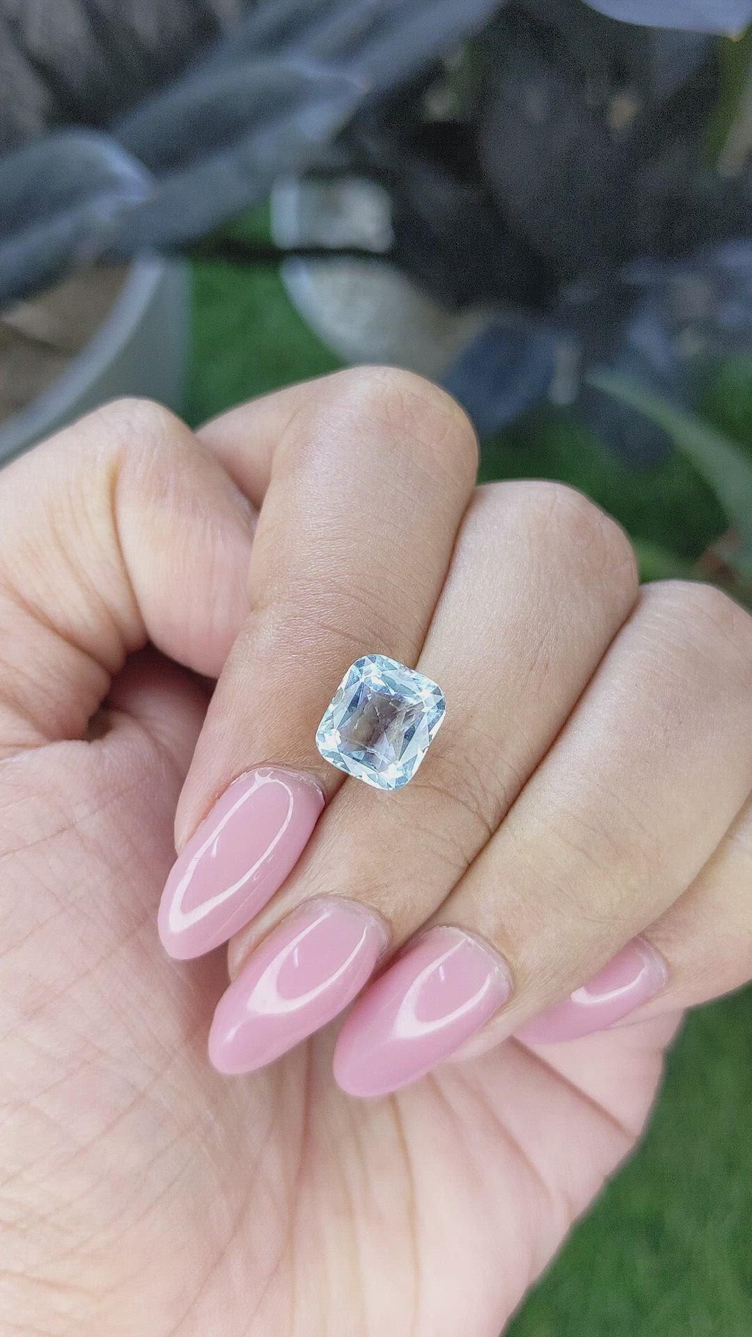 2.63 Ct. Blue Aquamarine from Ceylon (Sri Lanka) Size Video