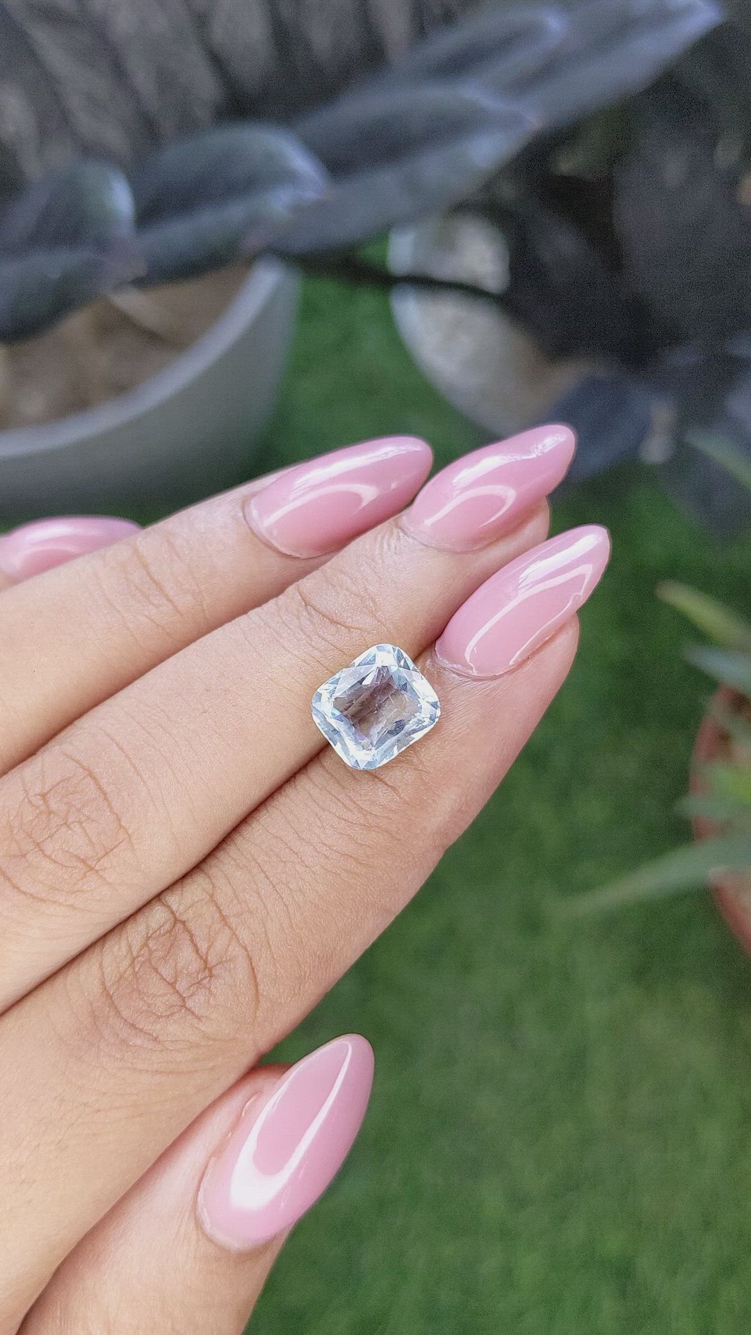 2.63 Ct. Blue Aquamarine from Ceylon (Sri Lanka) Size Video