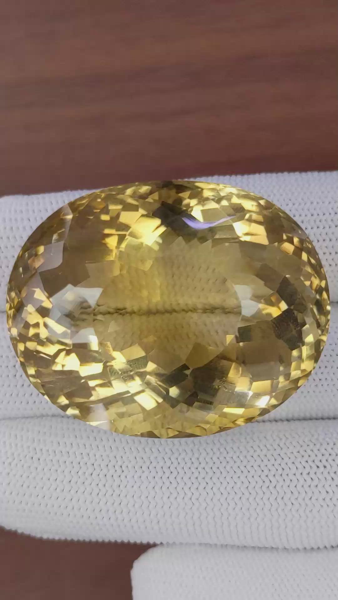 201.37 Ct. Yellow Citrine from Ceylon (Sri Lanka) Size Video