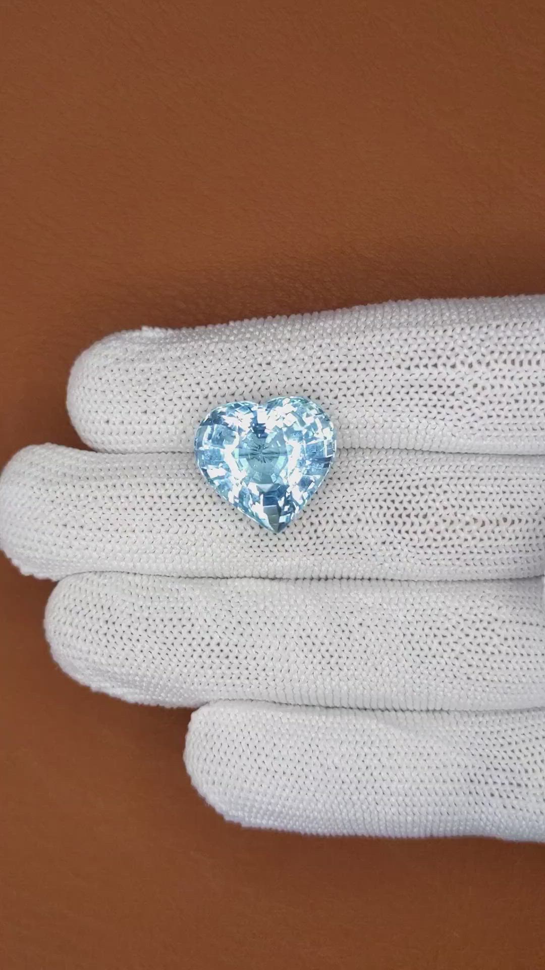 14.28 Ct. Blue Aquamarine from Brazil Size Video