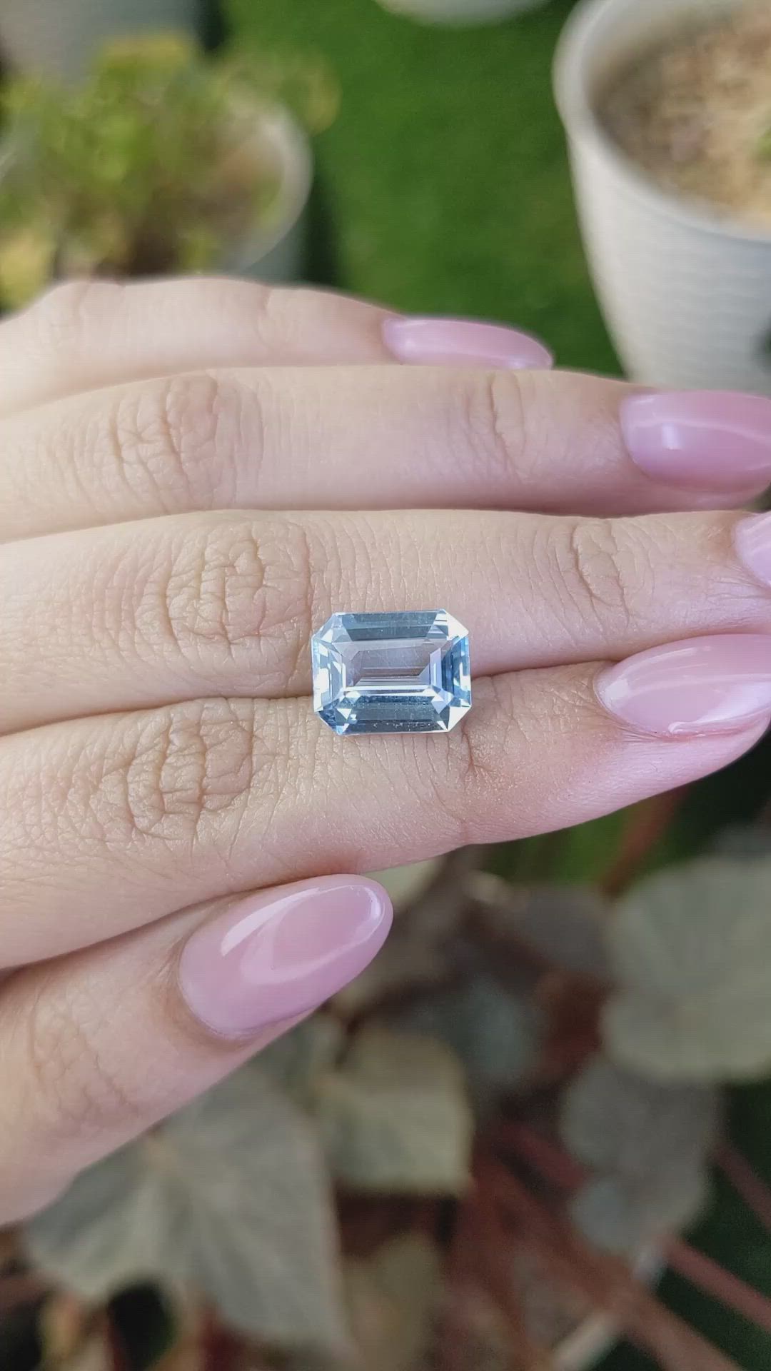 4.00 Ct. Blue Aquamarine from Brazil Size Video