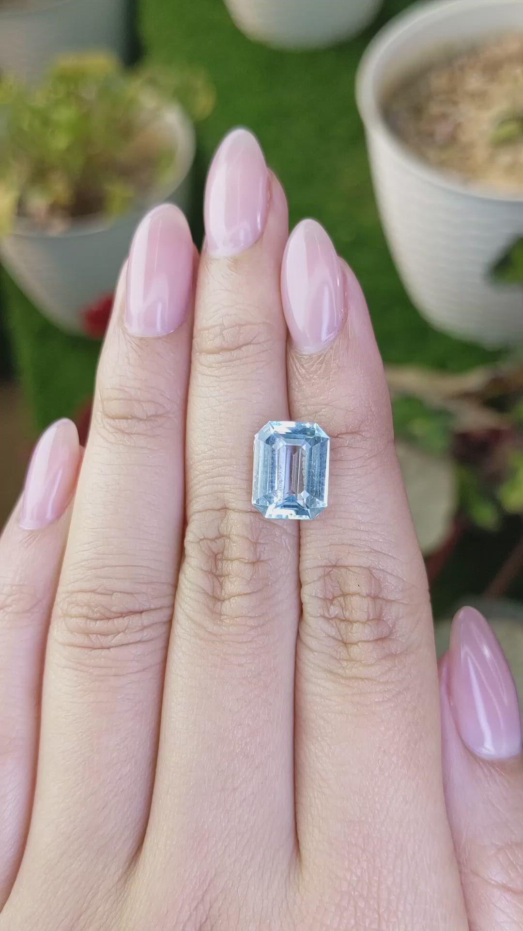 4.00 Ct. Blue Aquamarine from Brazil Size Video