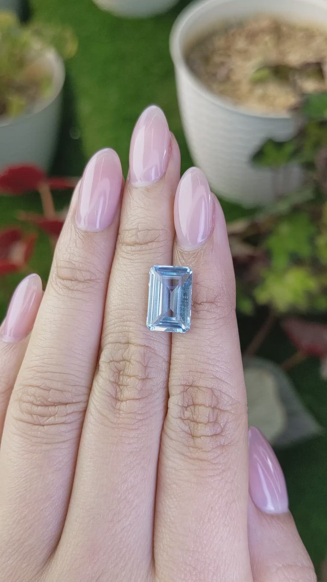 4.04 Ct. Blue Aquamarine from Brazil Size Video