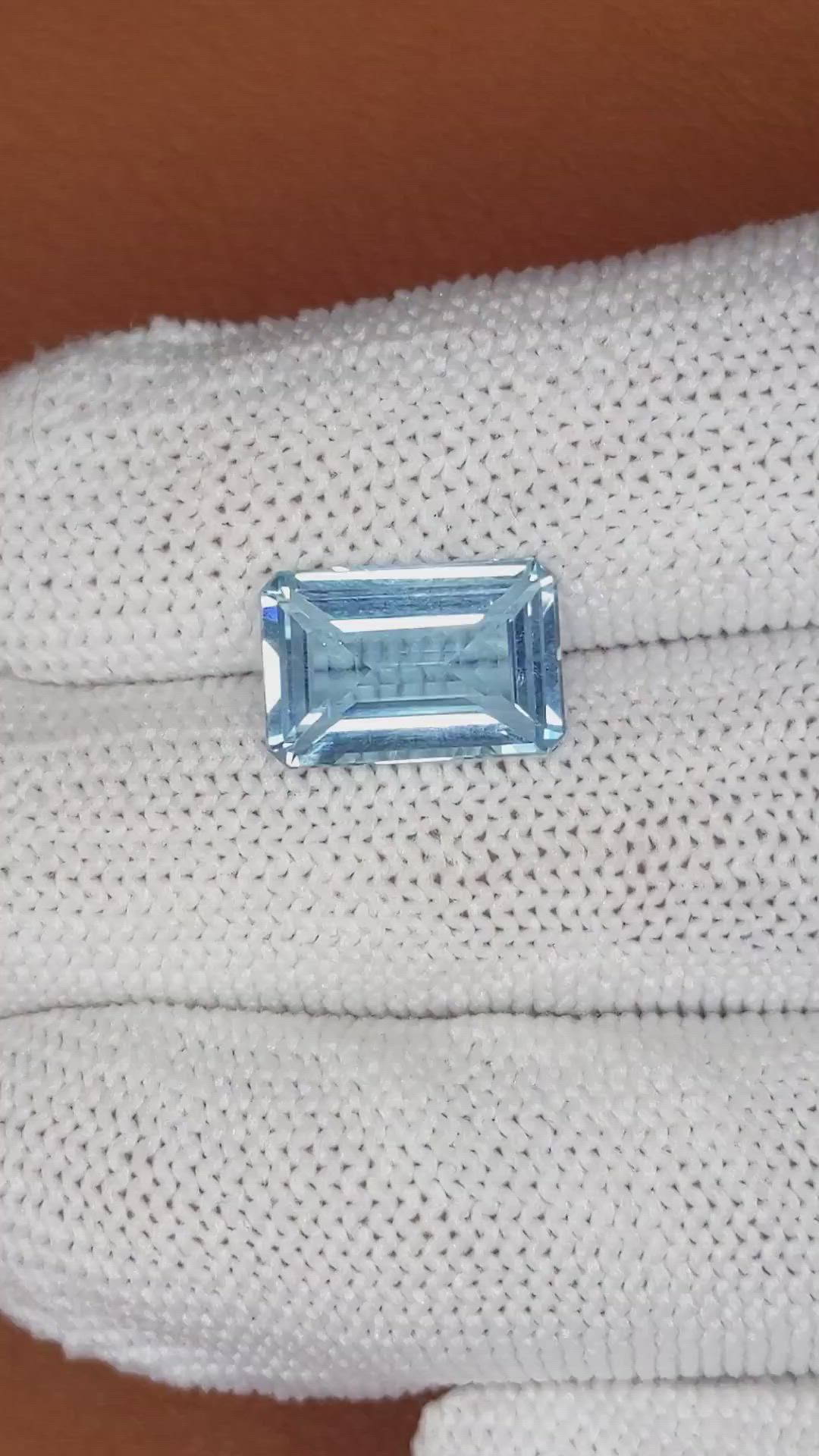 4.04 Ct. Blue Aquamarine from Brazil Size Video