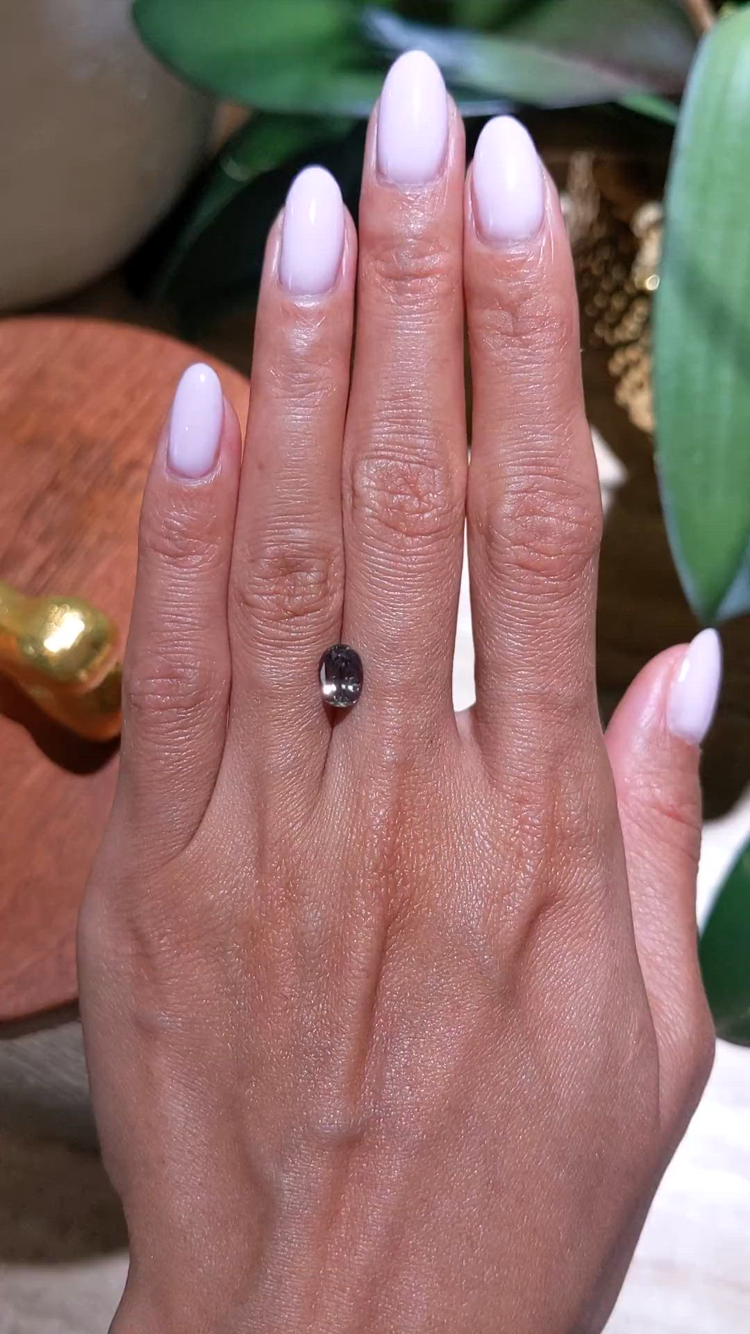 1.63 Ct. Alexandrite from Ceylon (Sri Lanka) Size Video
