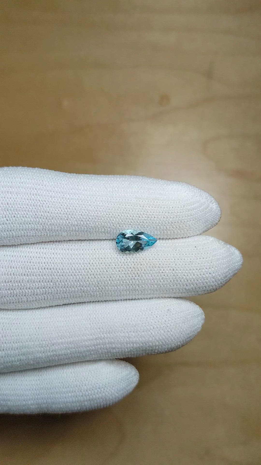 1.03 Ct. Blue Aquamarine from Mozambique Size Video