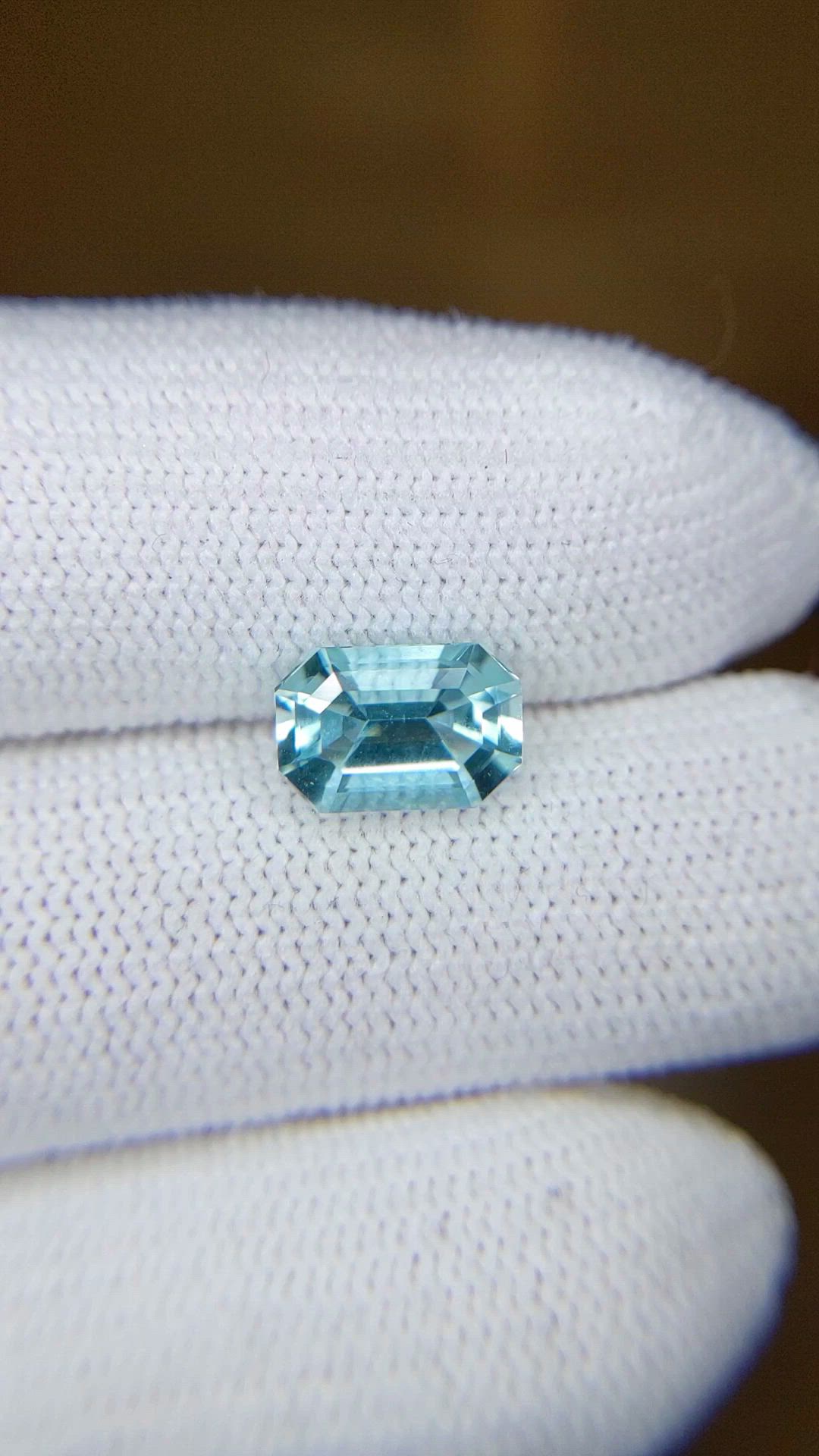 1.47 Ct. Blue Aquamarine from Mozambique Size Video